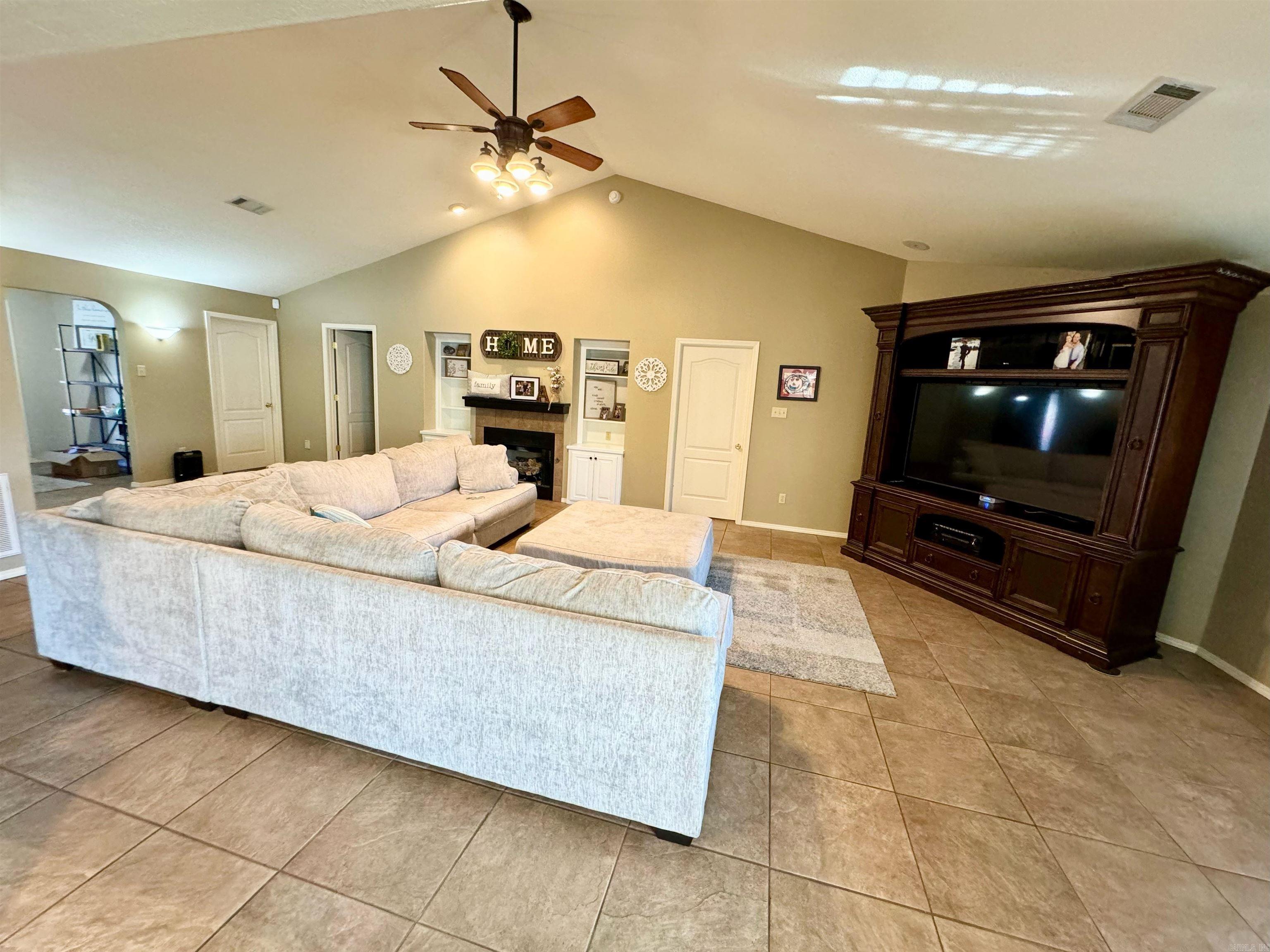 Wolf Ridge - Residential