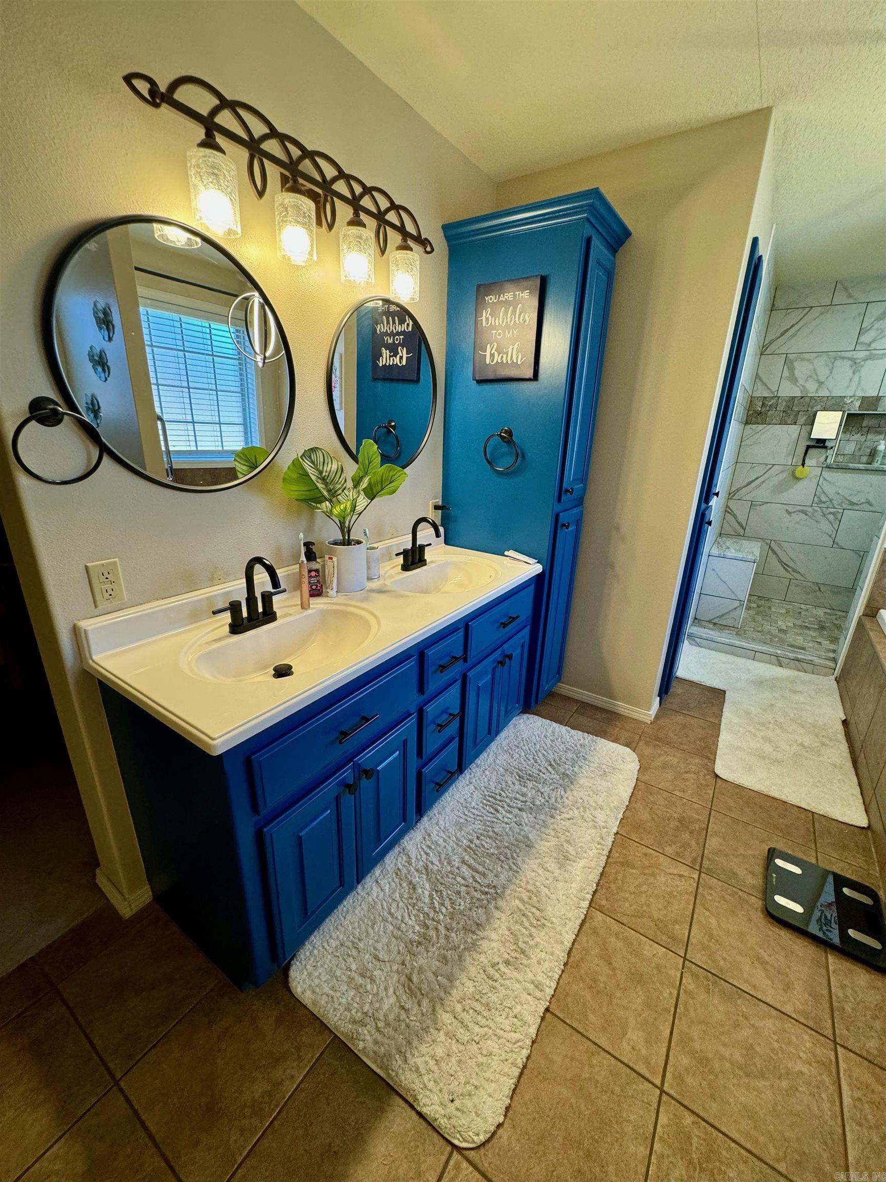 Wolf Ridge - Residential