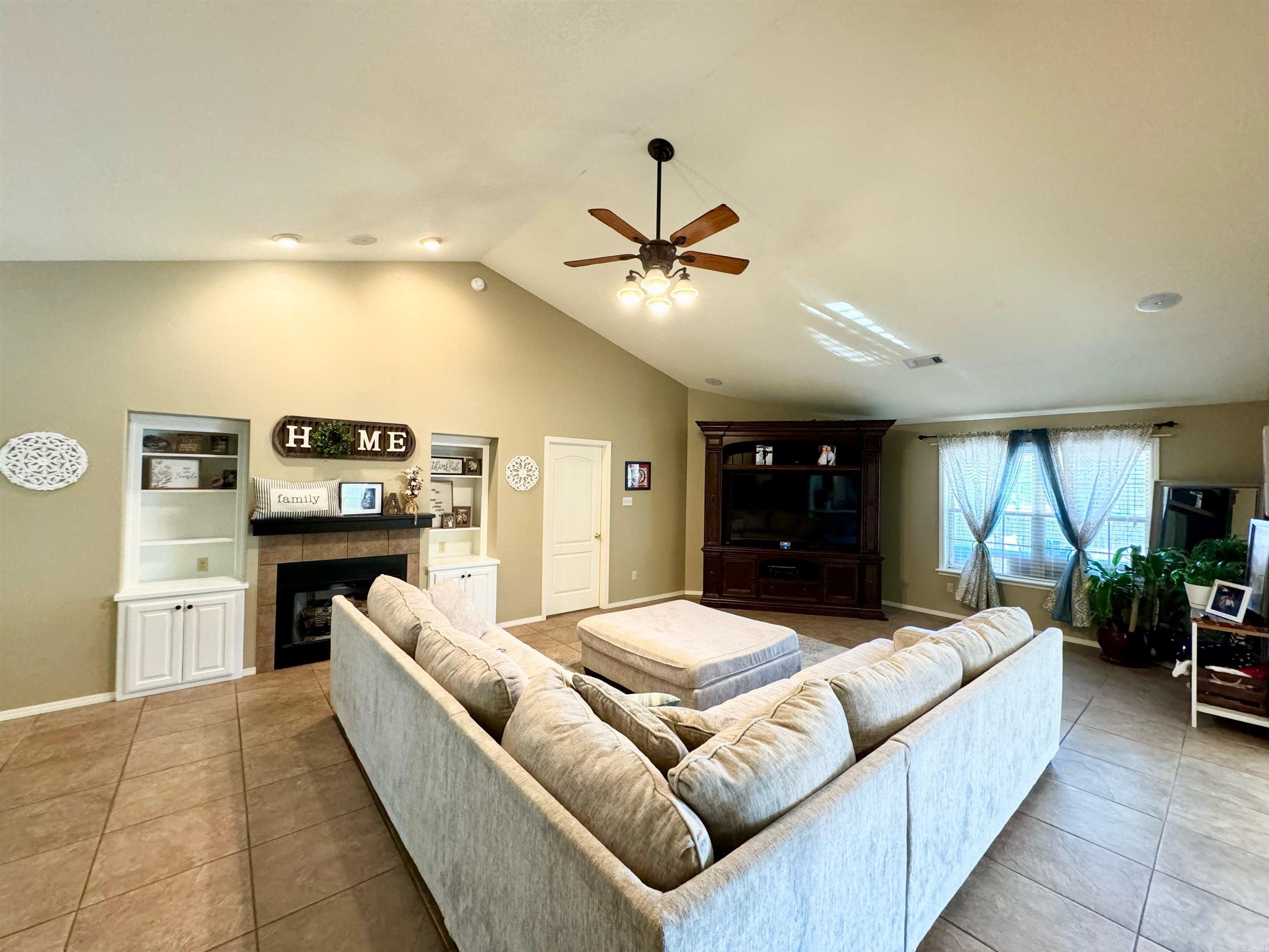 Wolf Ridge - Residential