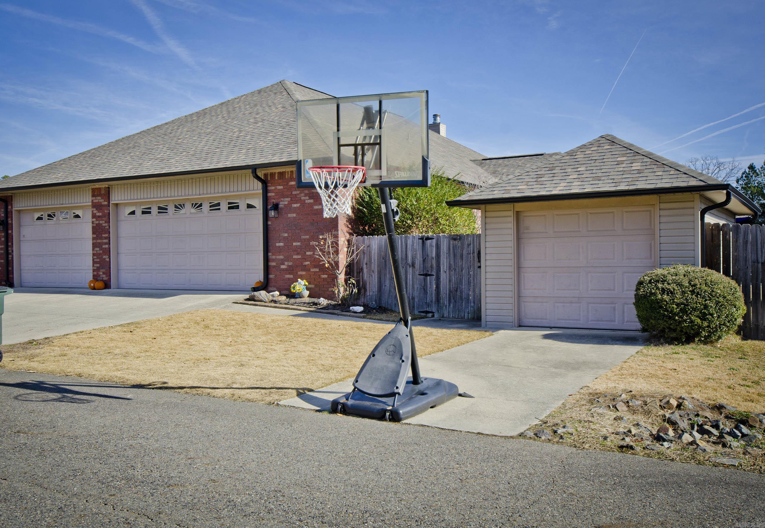 Wolf Ridge - Residential