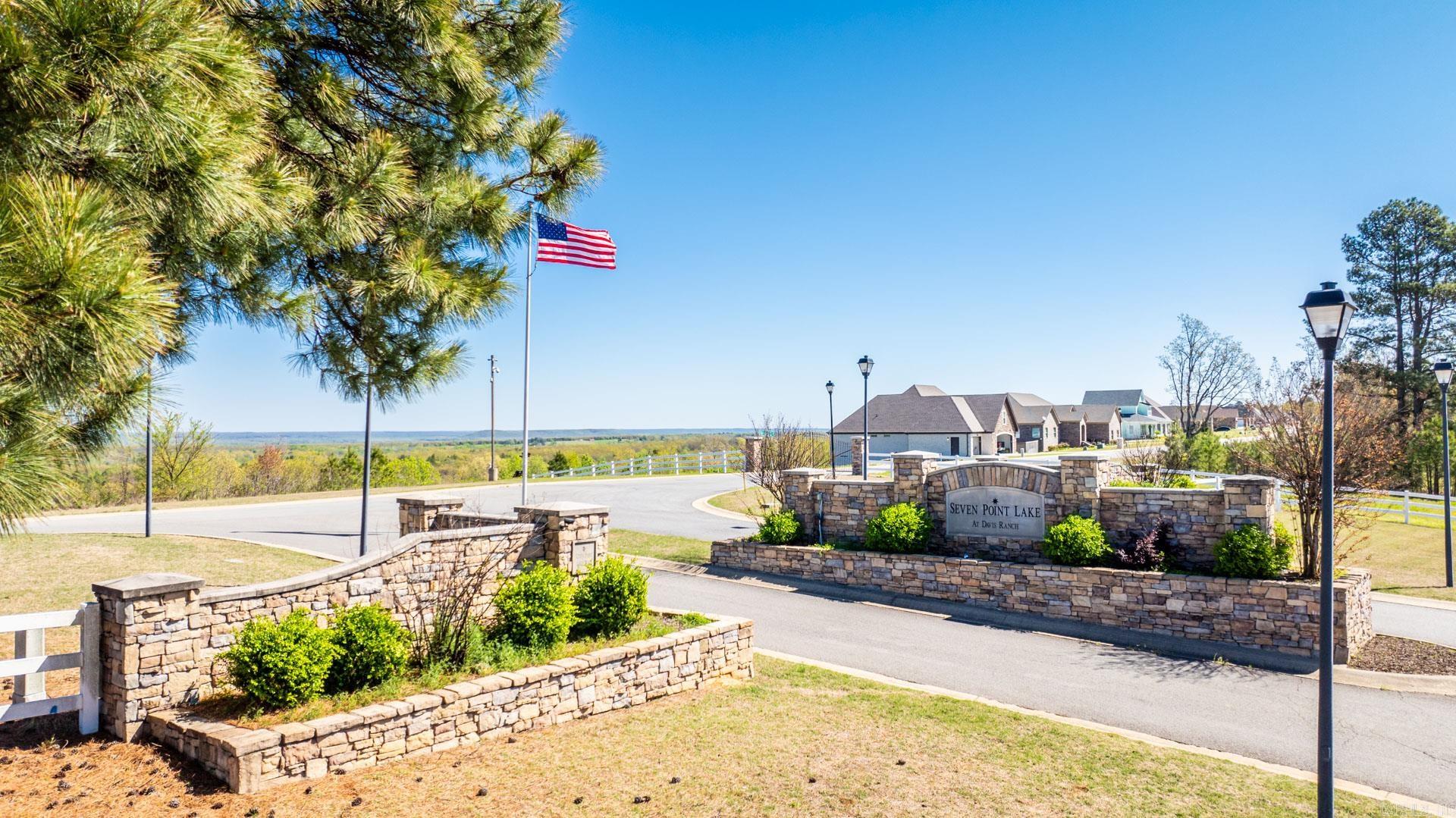 Seven Point Lake - Land