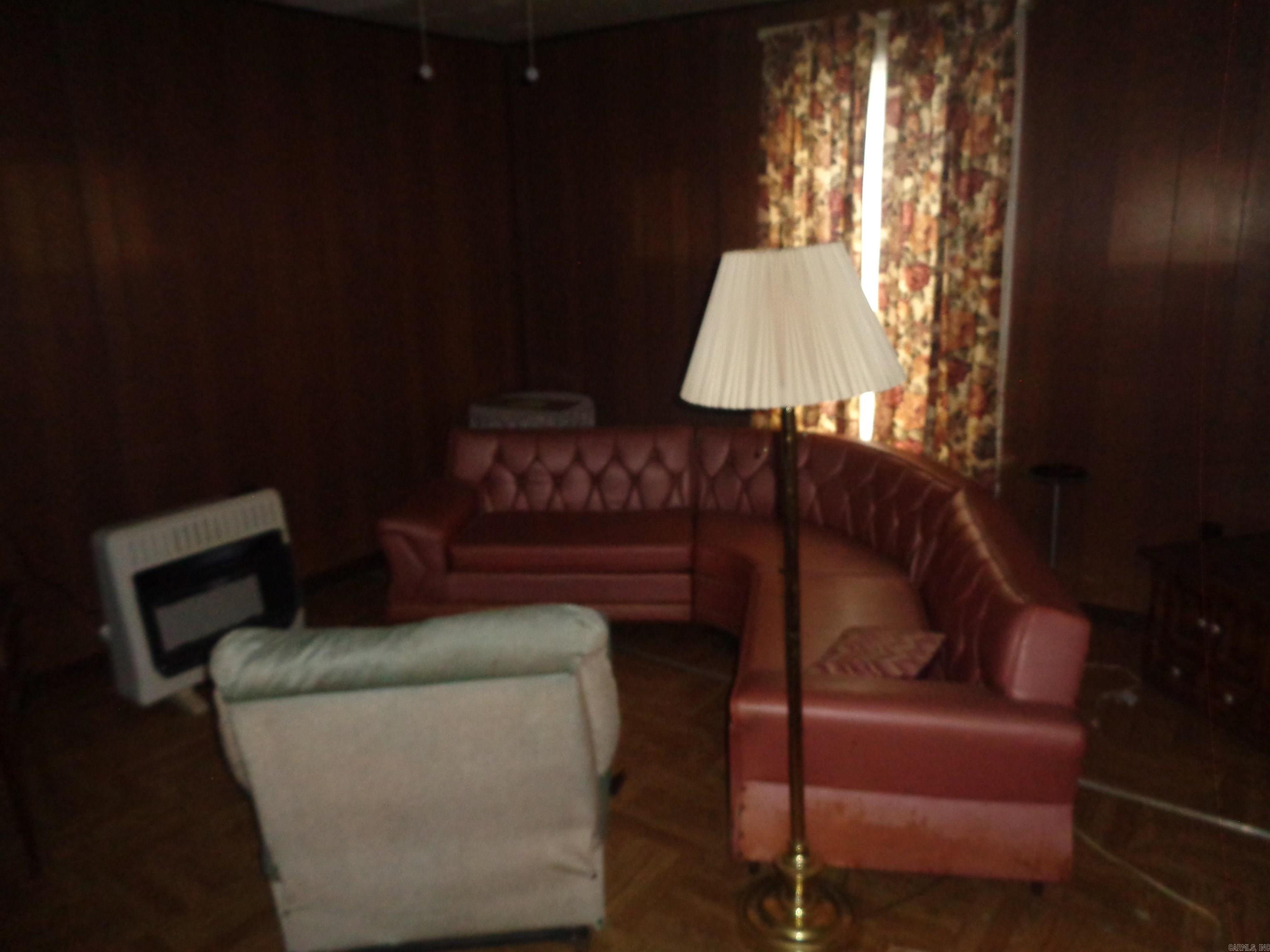 Weldon E Wrights - Residential
