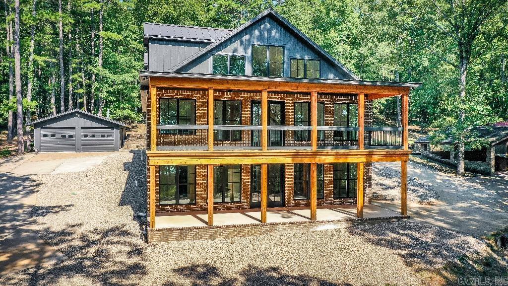 Metes & Bounds - Residential