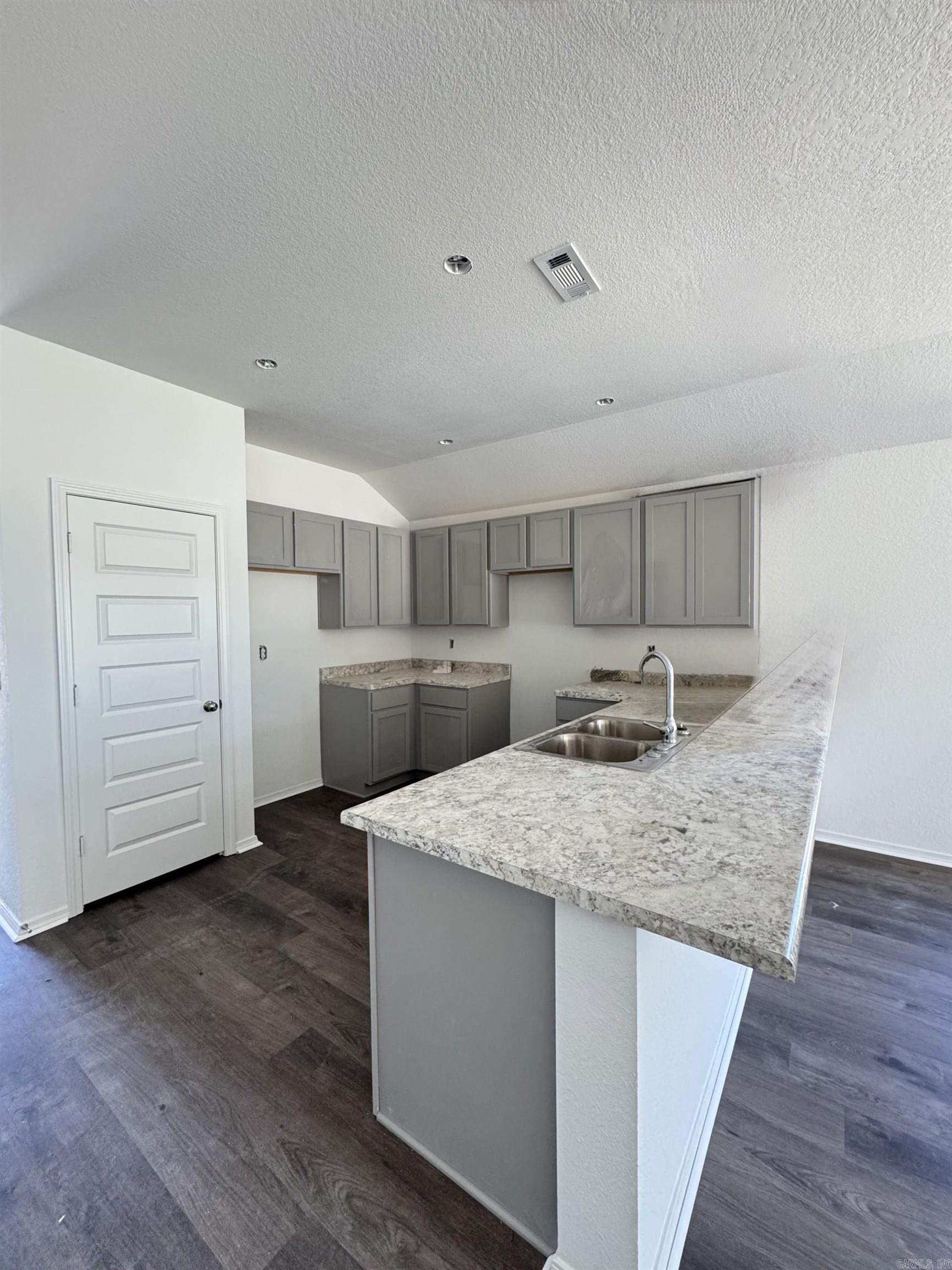 SPRINGLAKE TRAILS - Residential