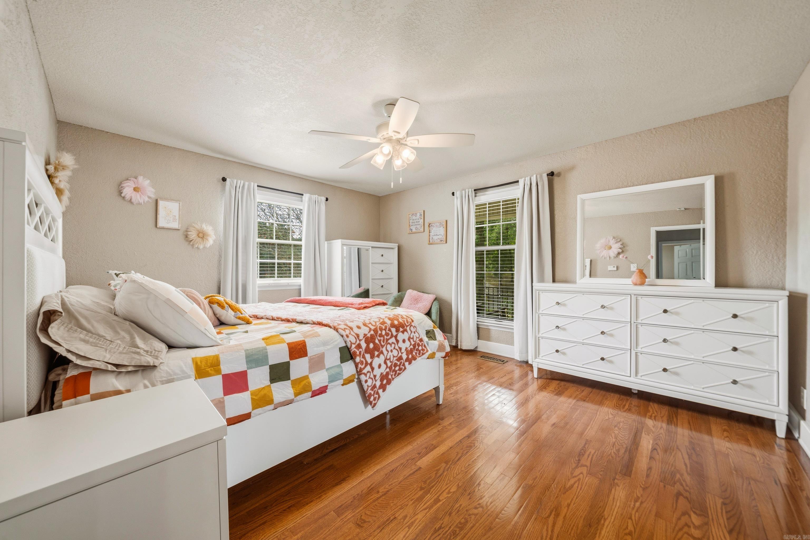 COTTONWOOD ESTATES - Residential