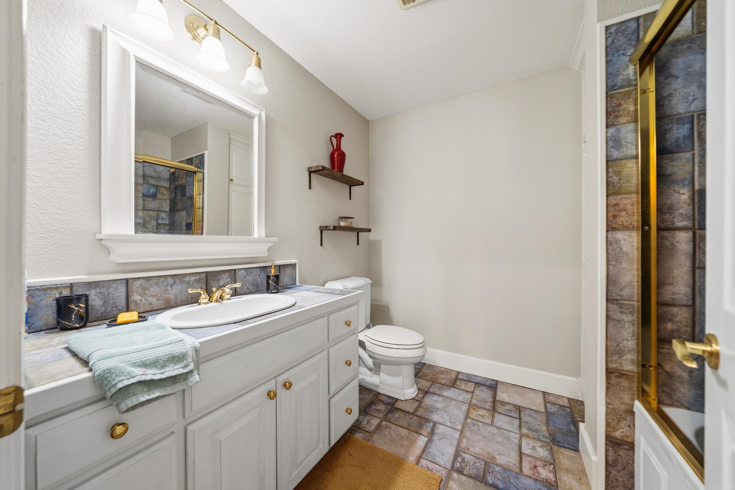 COTTONWOOD ESTATES - Residential