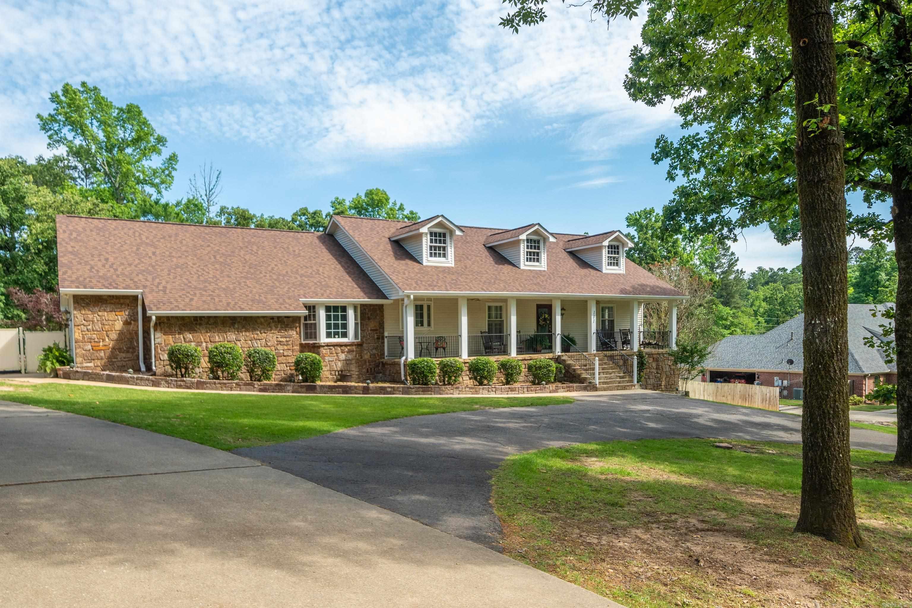 COTTONWOOD ESTATES - Residential