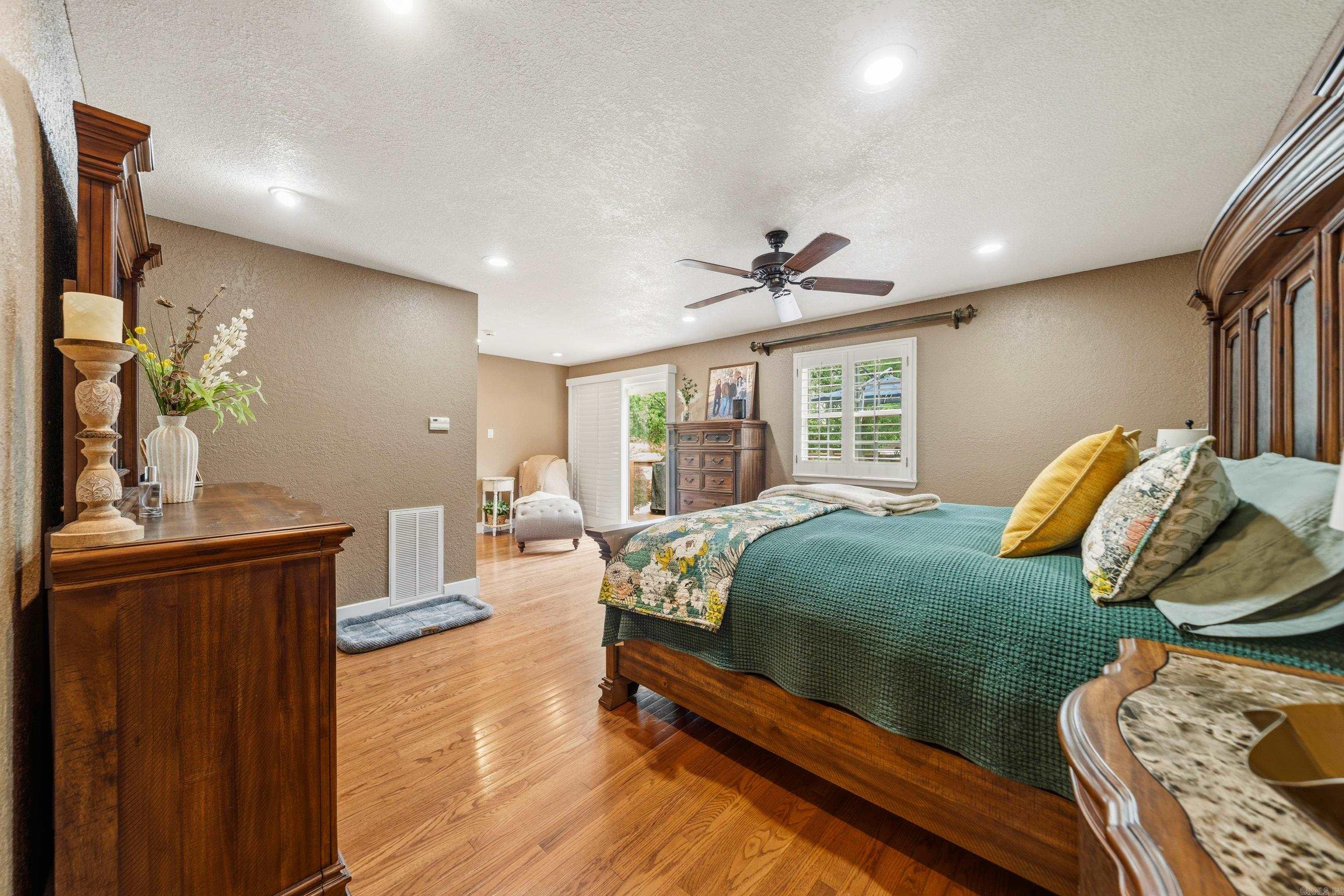 COTTONWOOD ESTATES - Residential