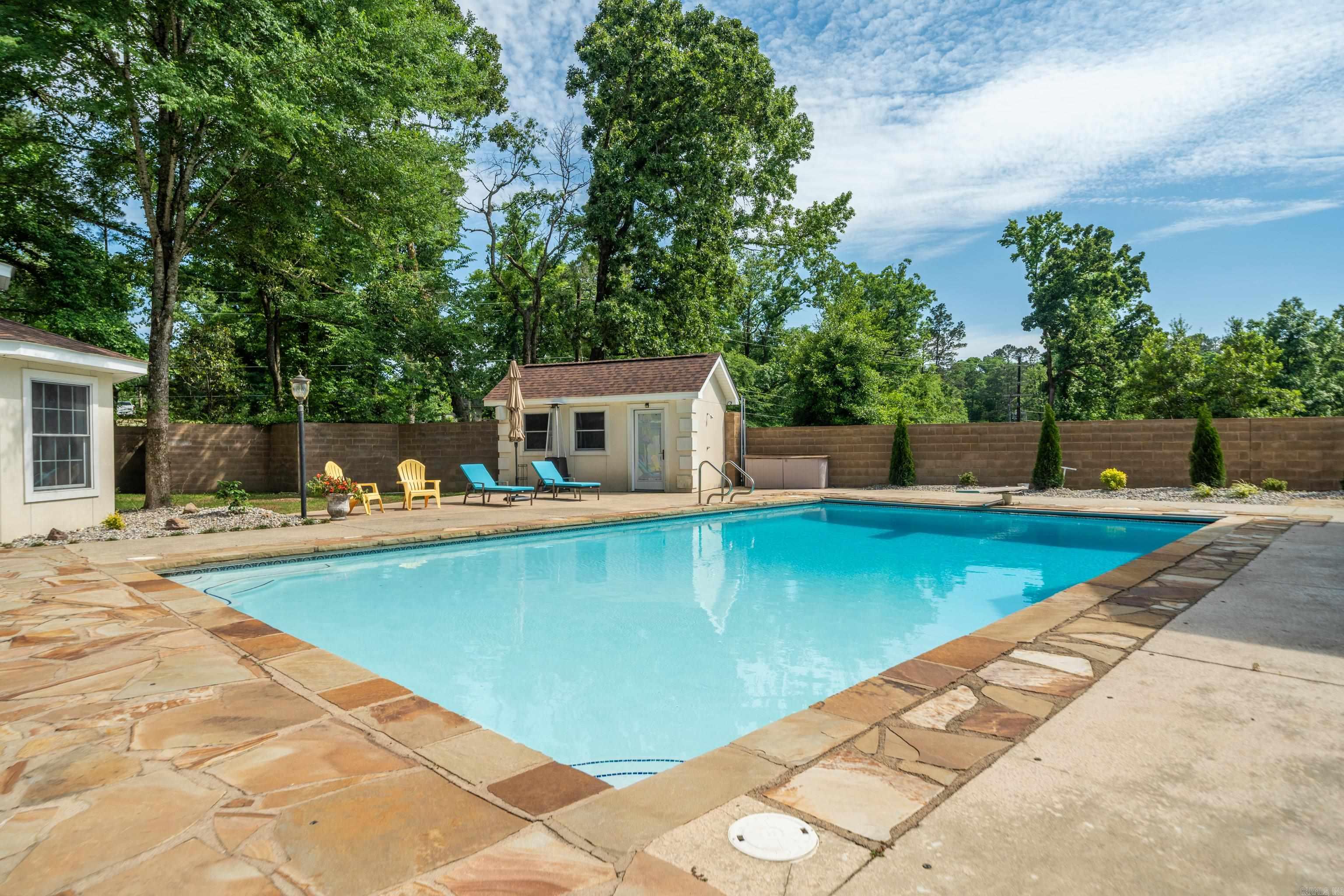 COTTONWOOD ESTATES - Residential