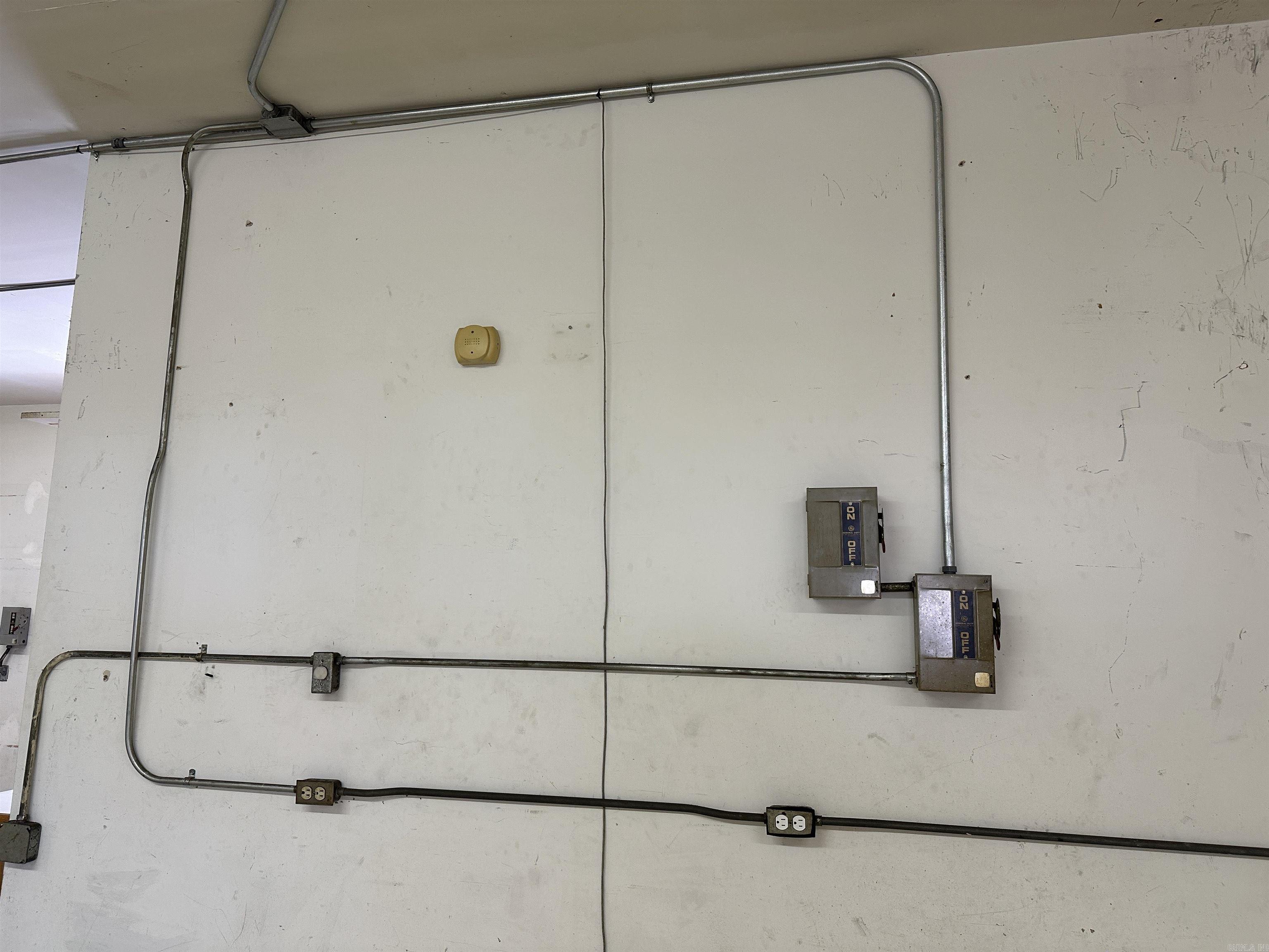 Heber Springs-Inside - Commercial Sale