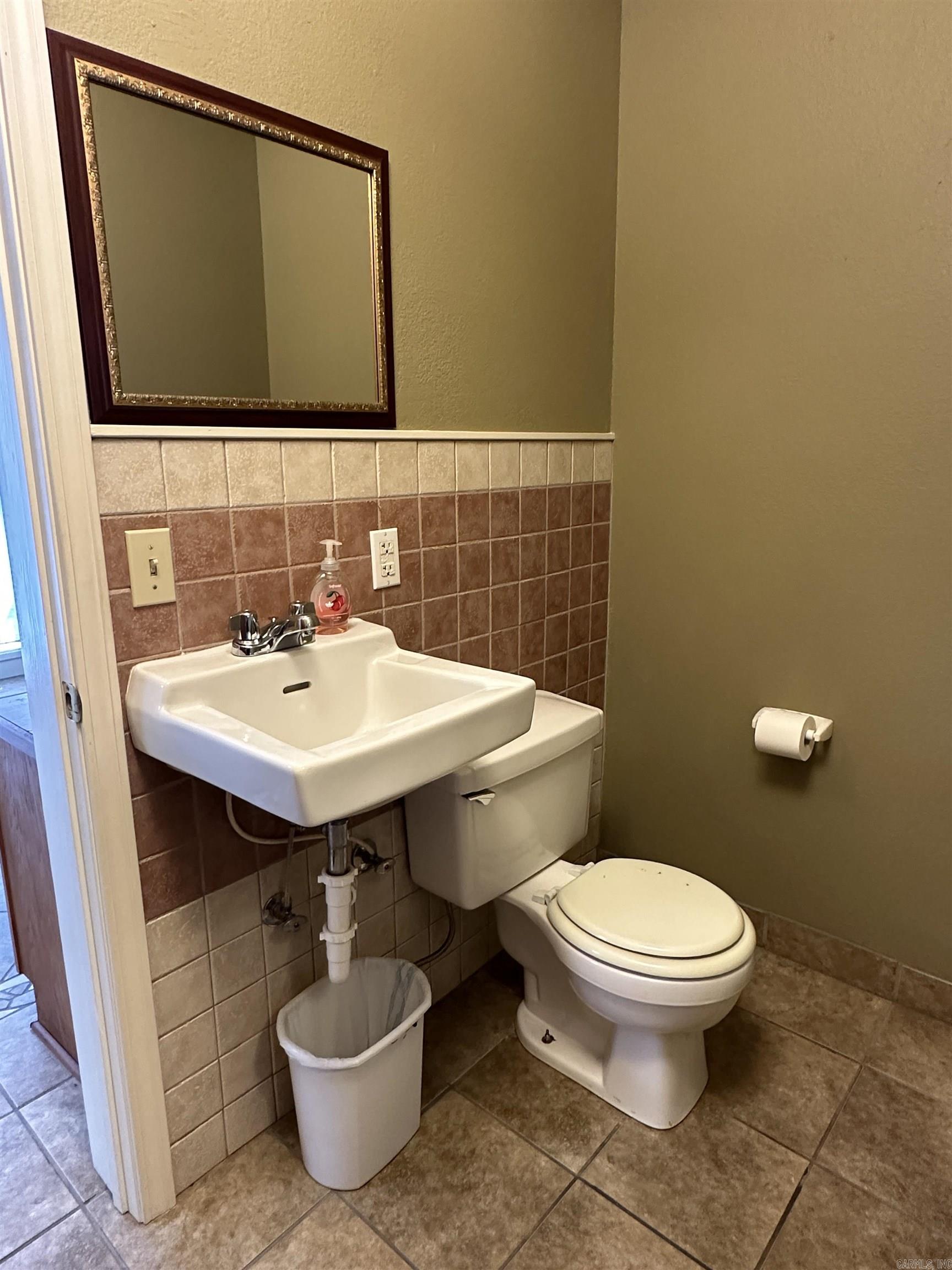 Heber Springs-Inside - Commercial Sale