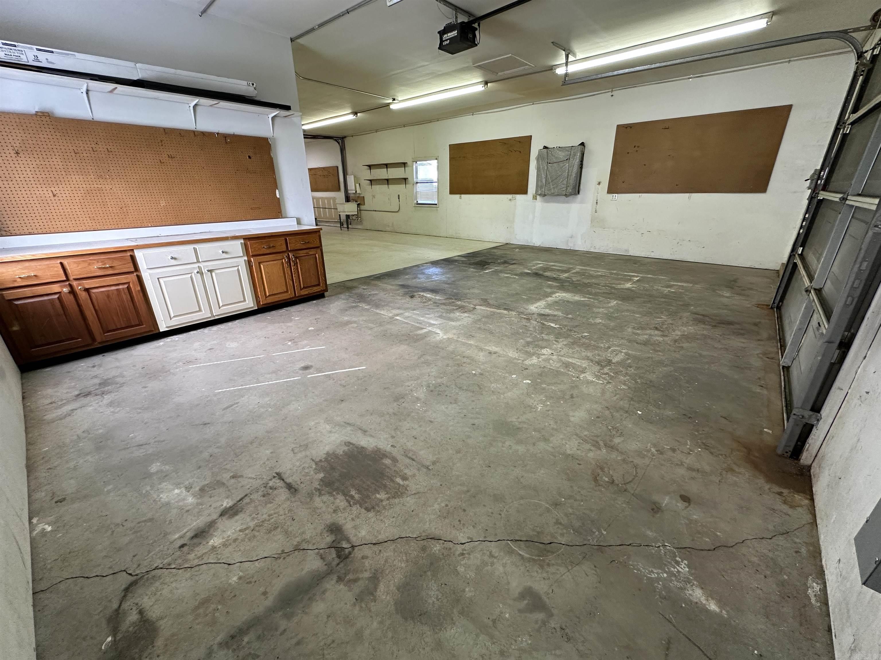 Heber Springs-Inside - Commercial Sale