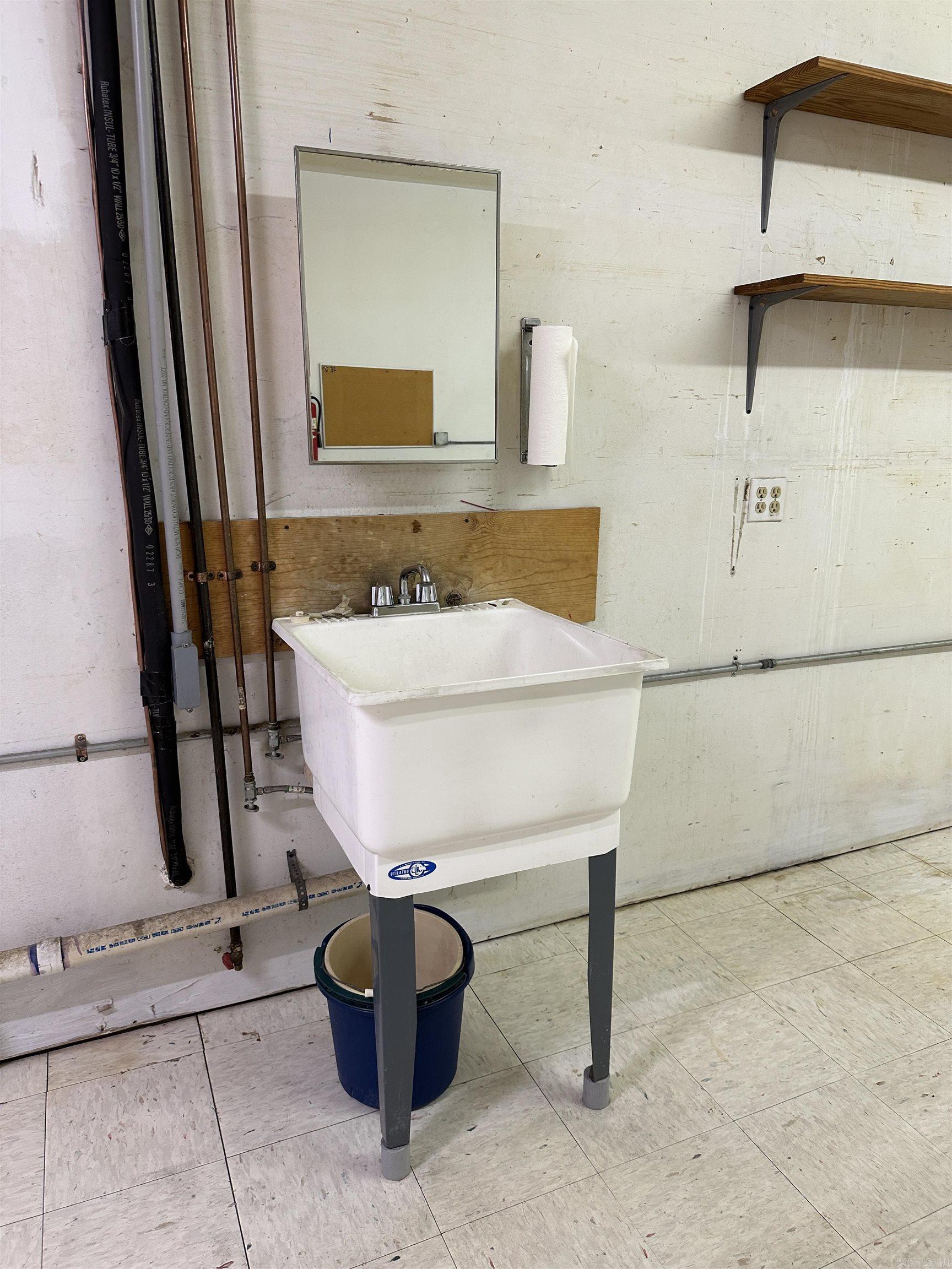 Heber Springs-Inside - Commercial Sale