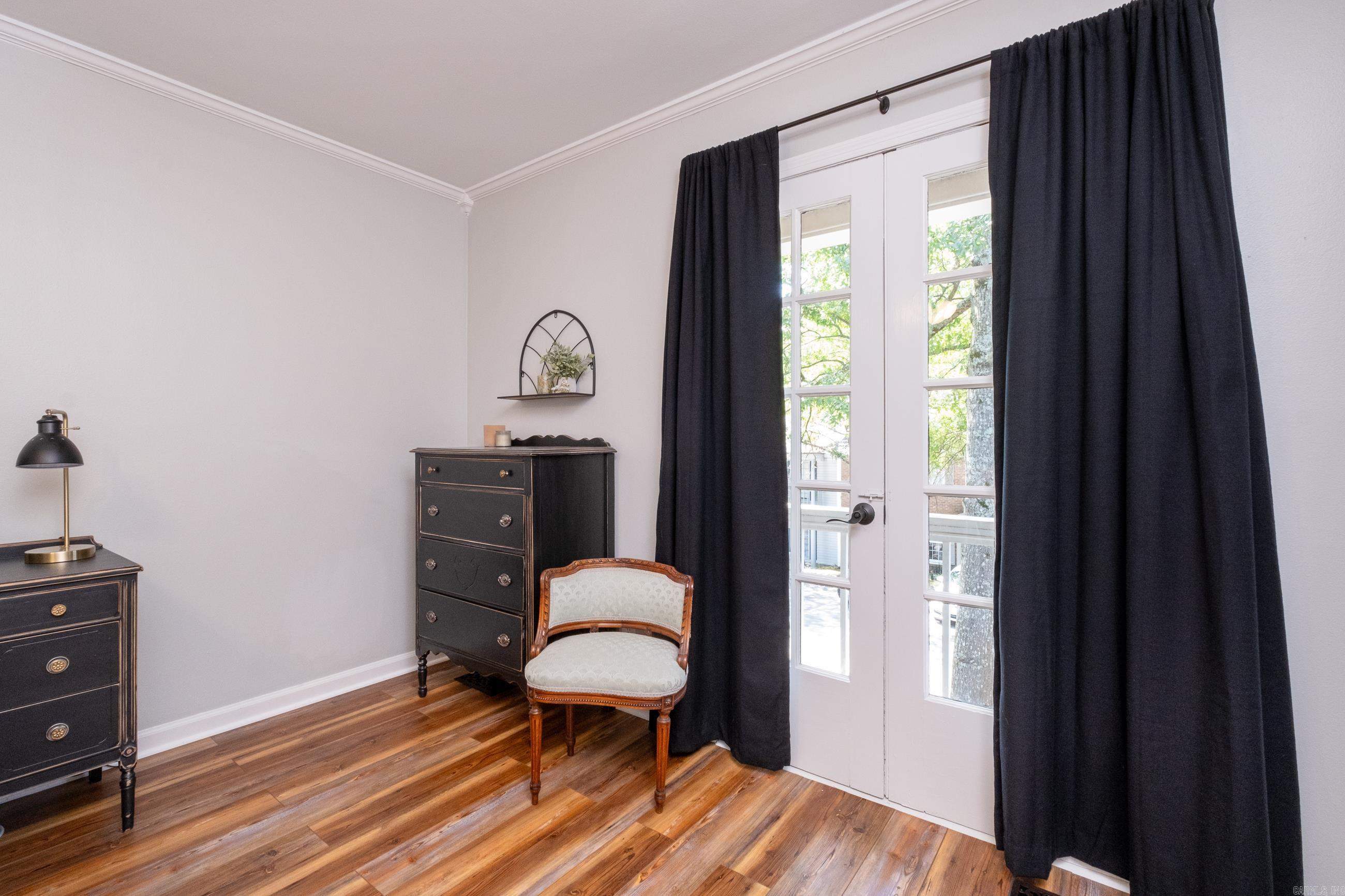 KINGSBRIDGE TWNHSE - Residential