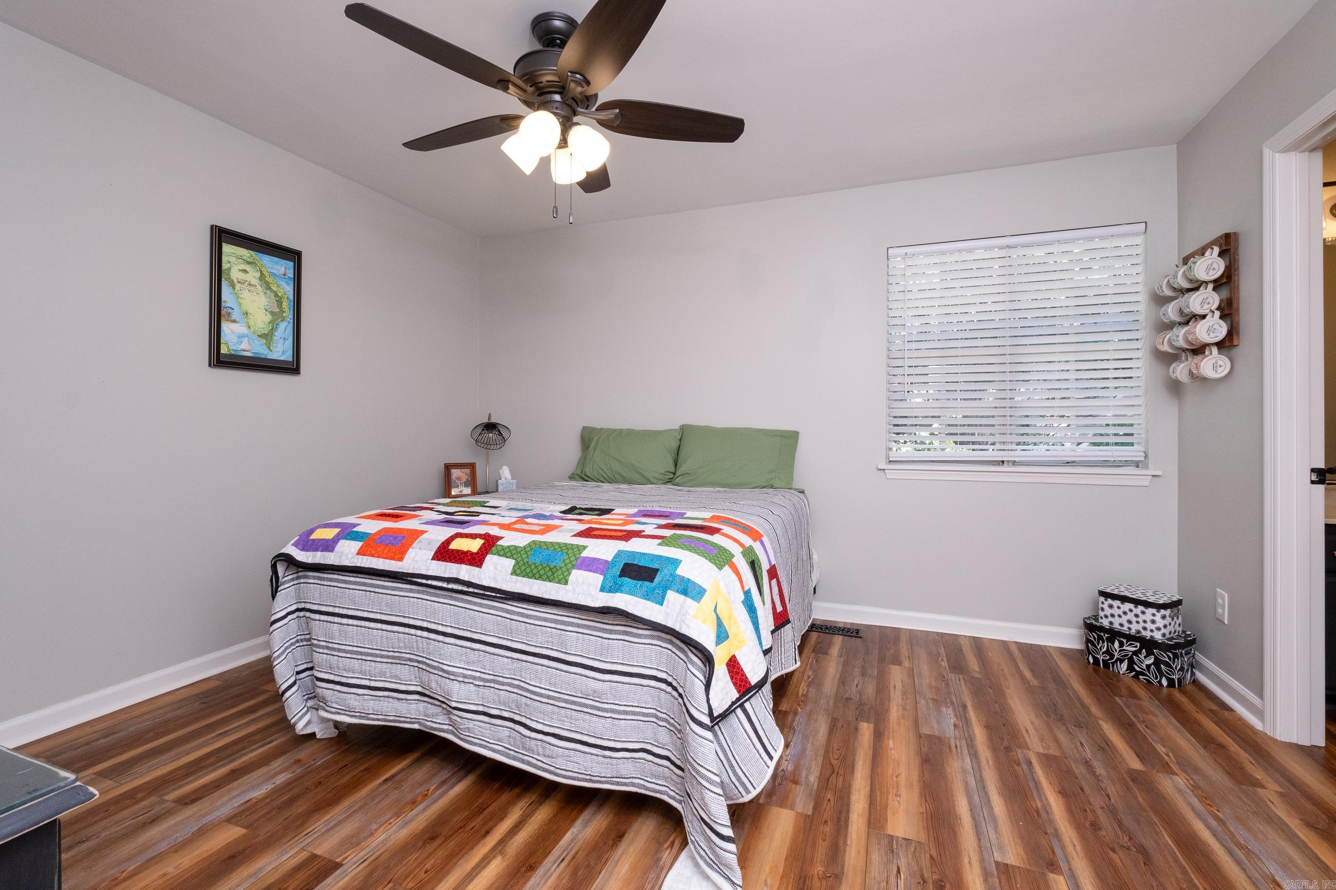 KINGSBRIDGE TWNHSE - Residential