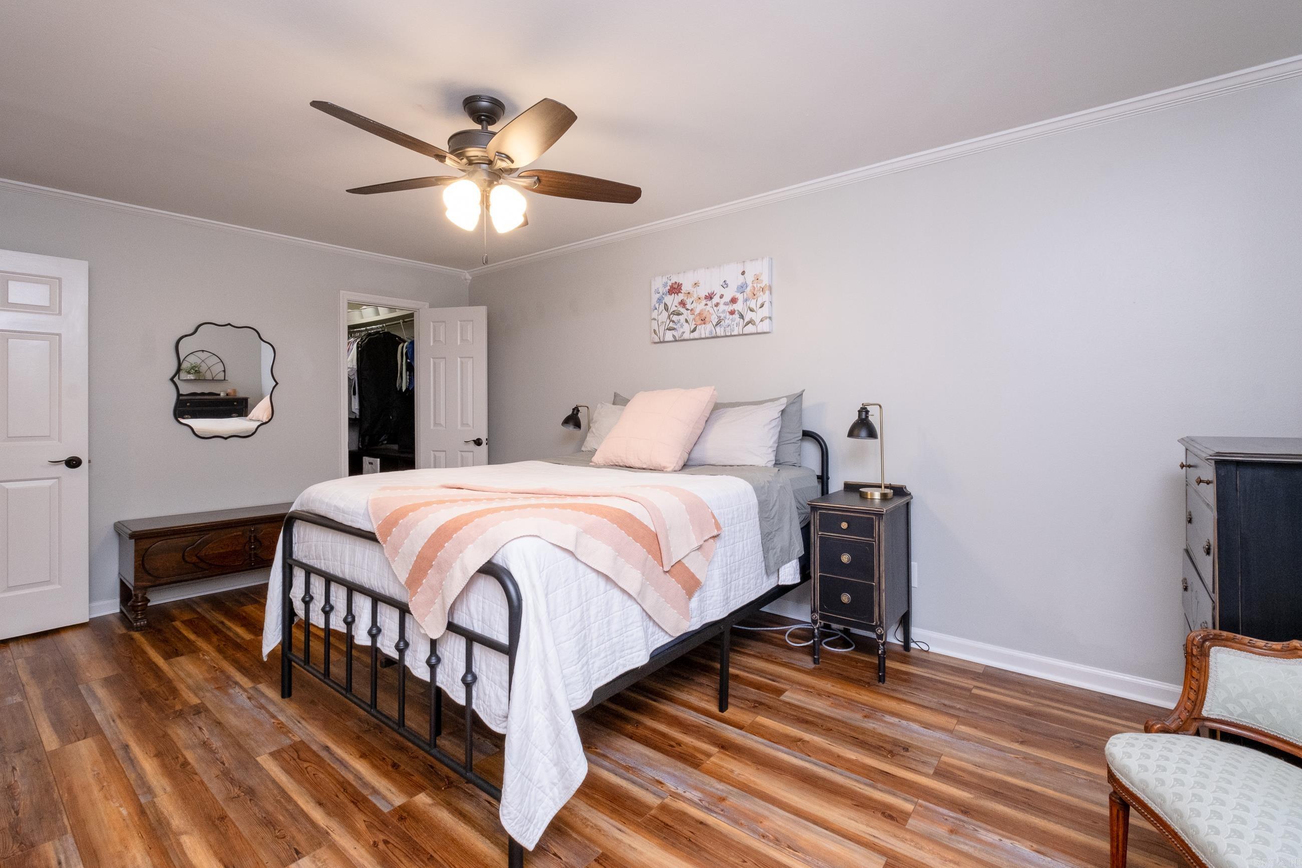 KINGSBRIDGE TWNHSE - Residential