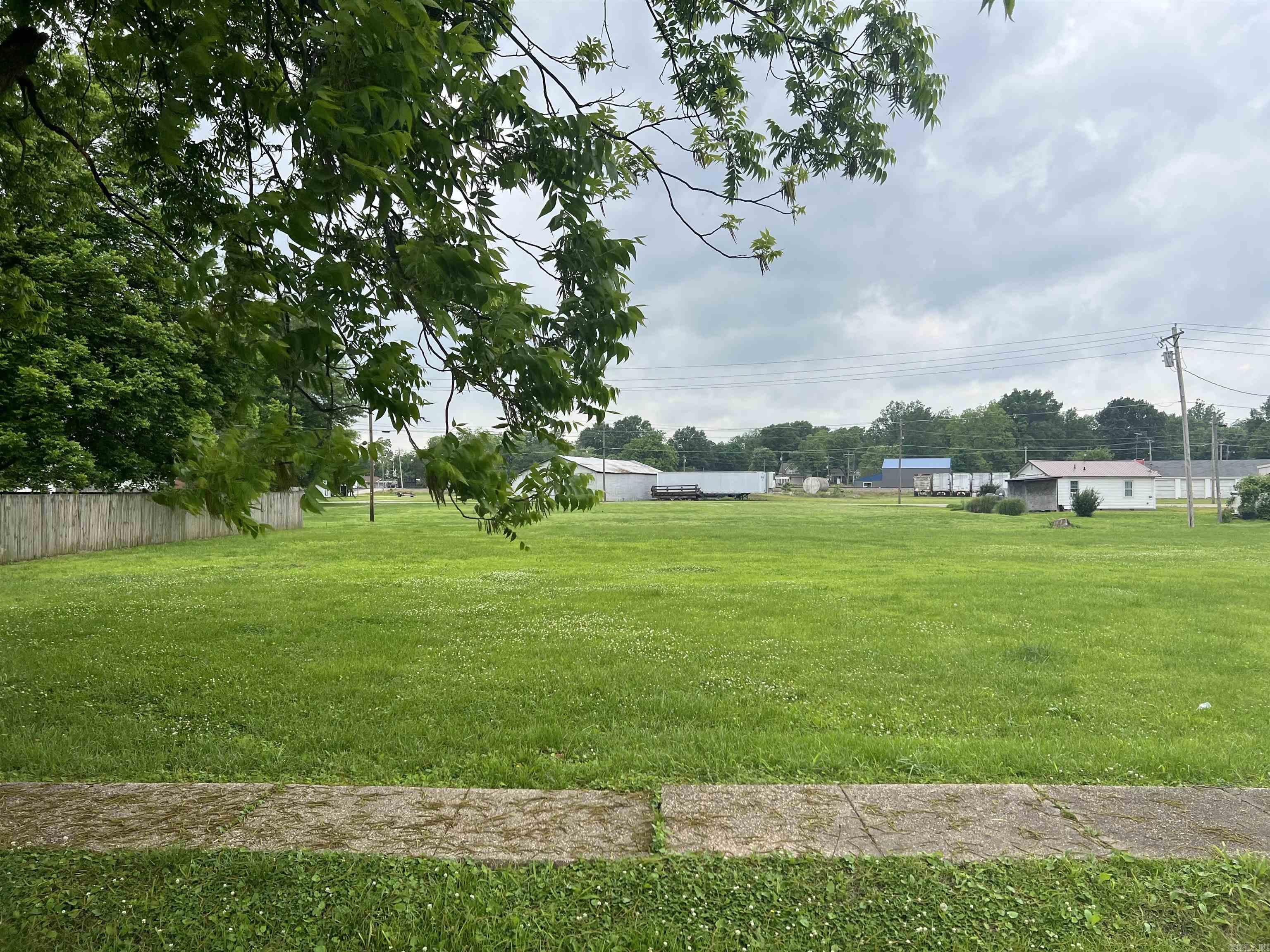 Templeton 2nd - Land