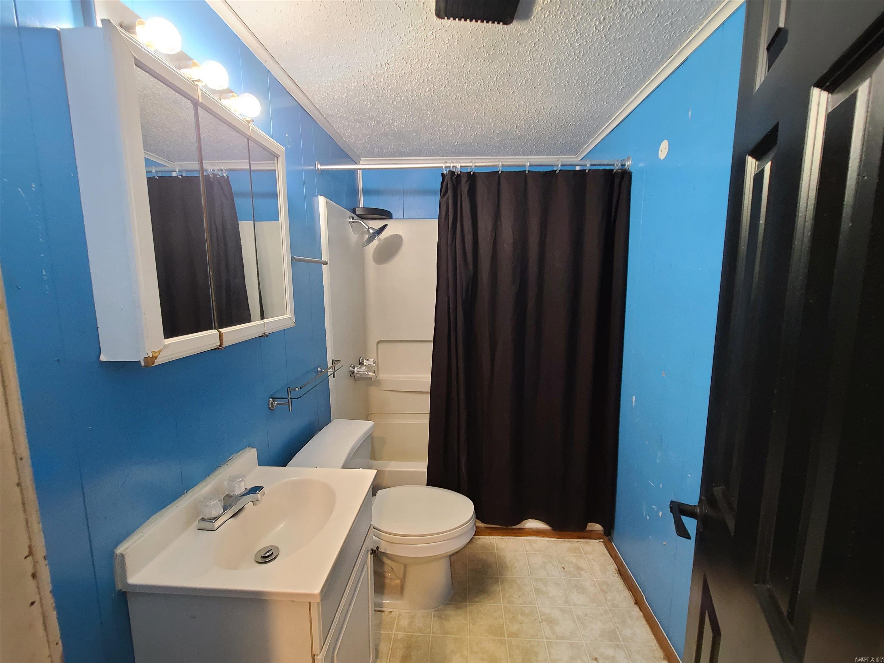 GOLD CREEK - Residential