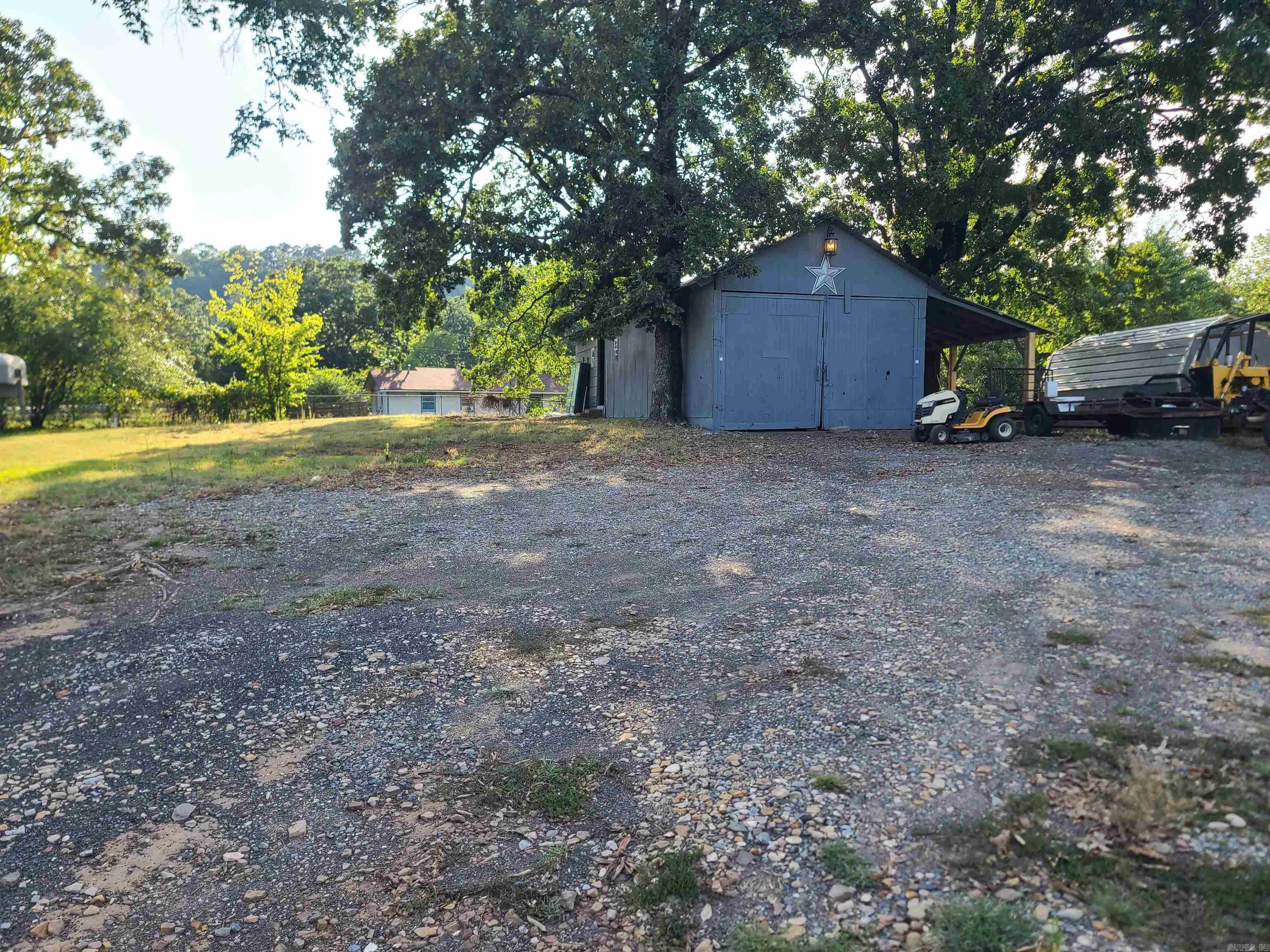 GOLD CREEK - Residential