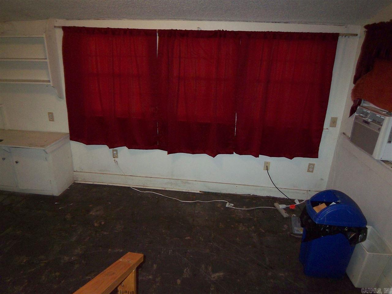 CAMMACK WOODS - Residential