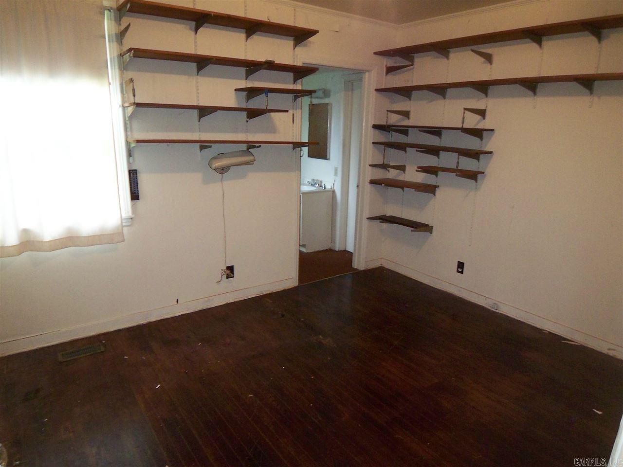 CAMMACK WOODS - Residential