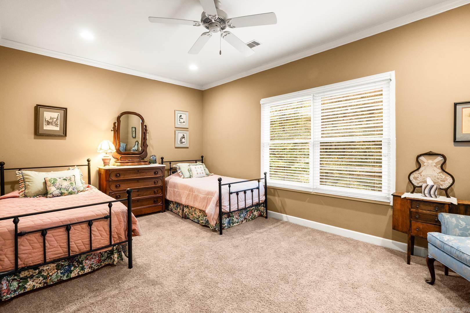 CHENAL VALLEY WITRY COURT - Residential