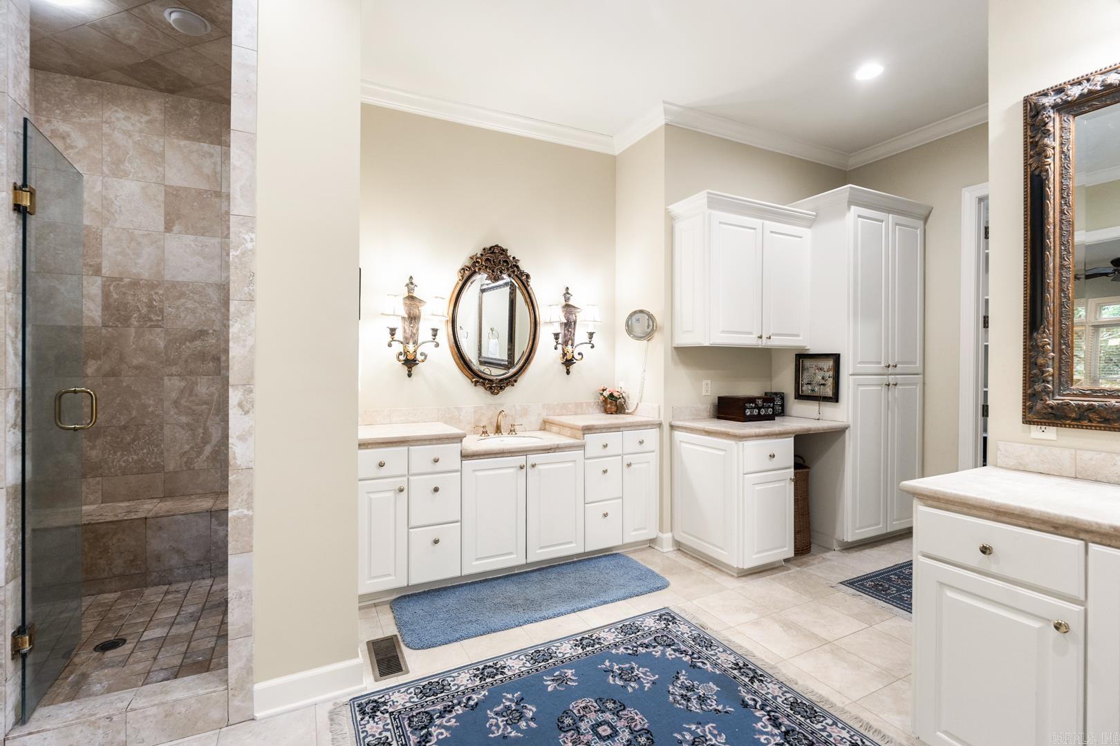 CHENAL VALLEY WITRY COURT - Residential