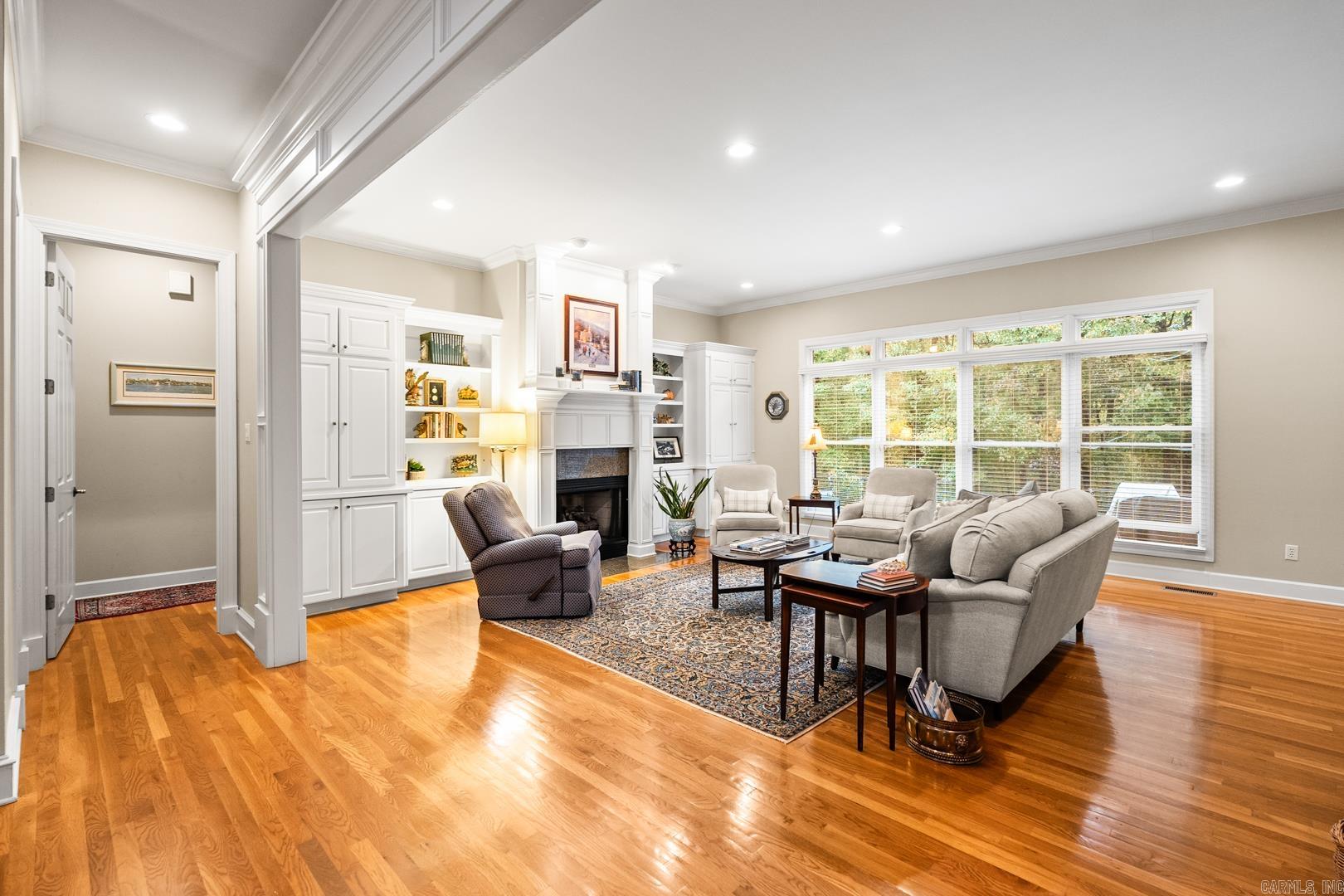 CHENAL VALLEY WITRY COURT - Residential