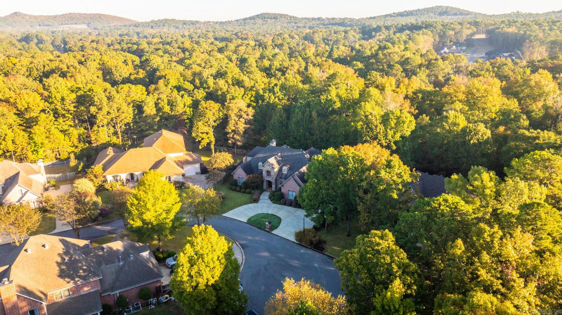 CHENAL VALLEY WITRY COURT - Residential