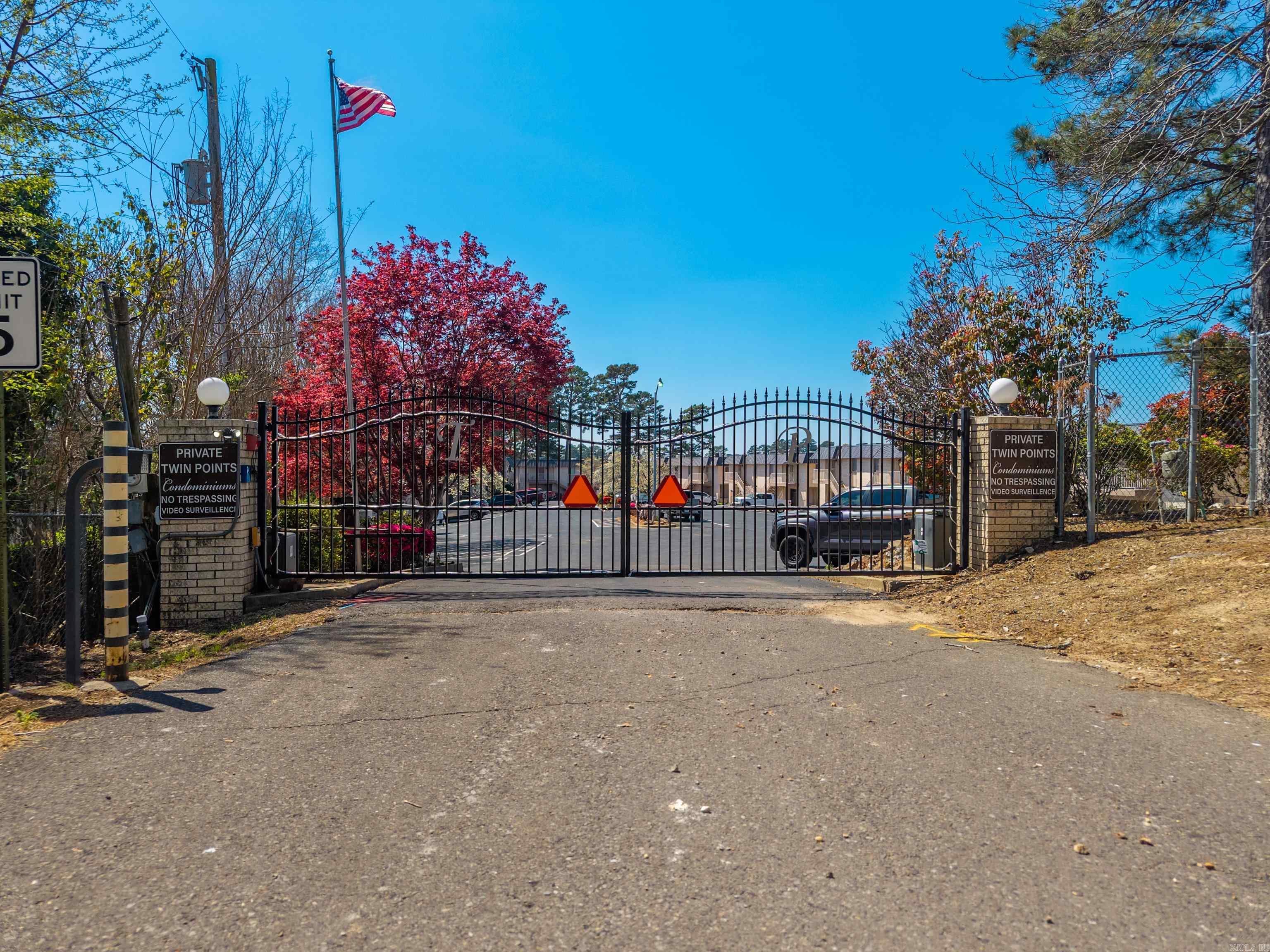 TWIN POINTS HPR - Residential