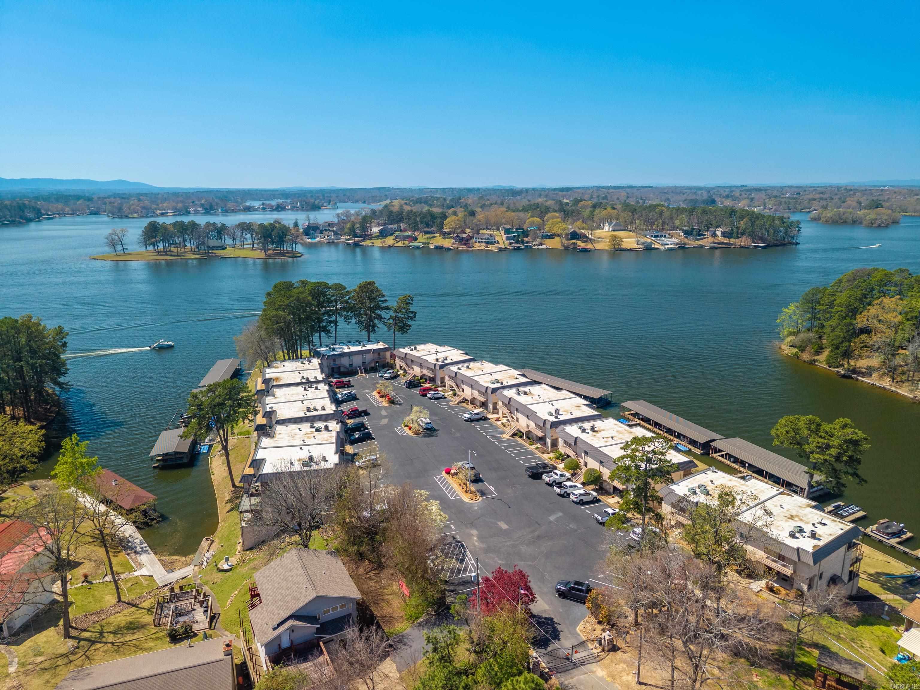 TWIN POINTS HPR - Residential