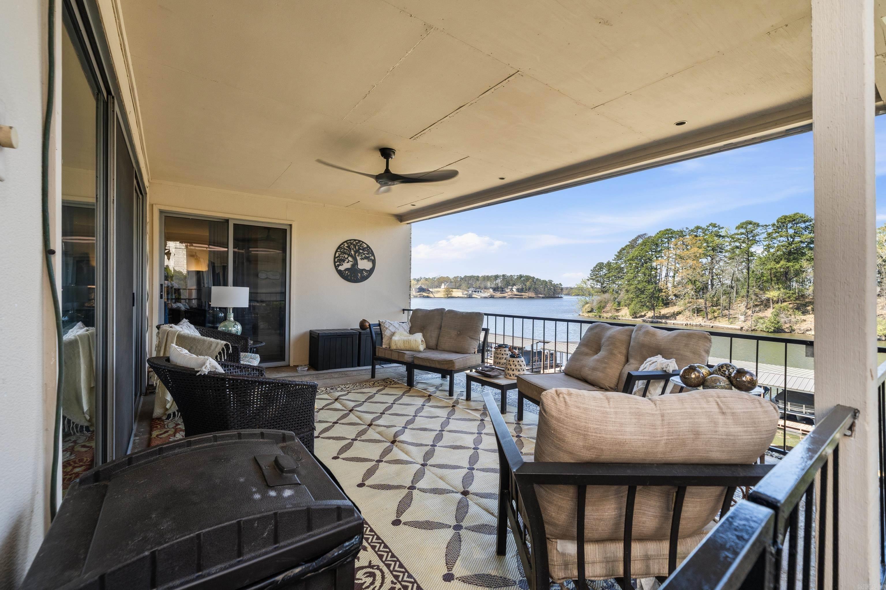 TWIN POINTS HPR - Residential