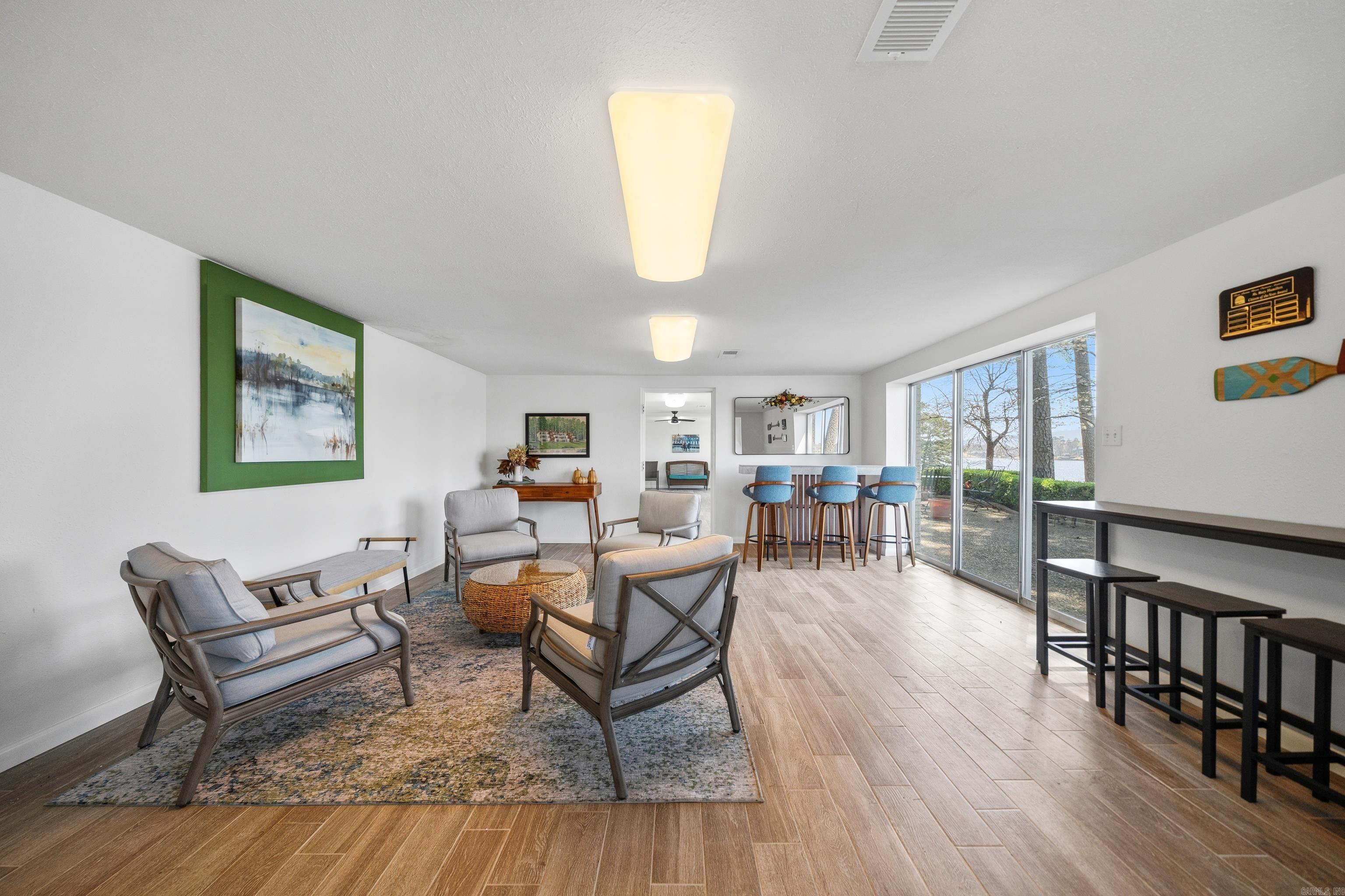 TWIN POINTS HPR - Residential