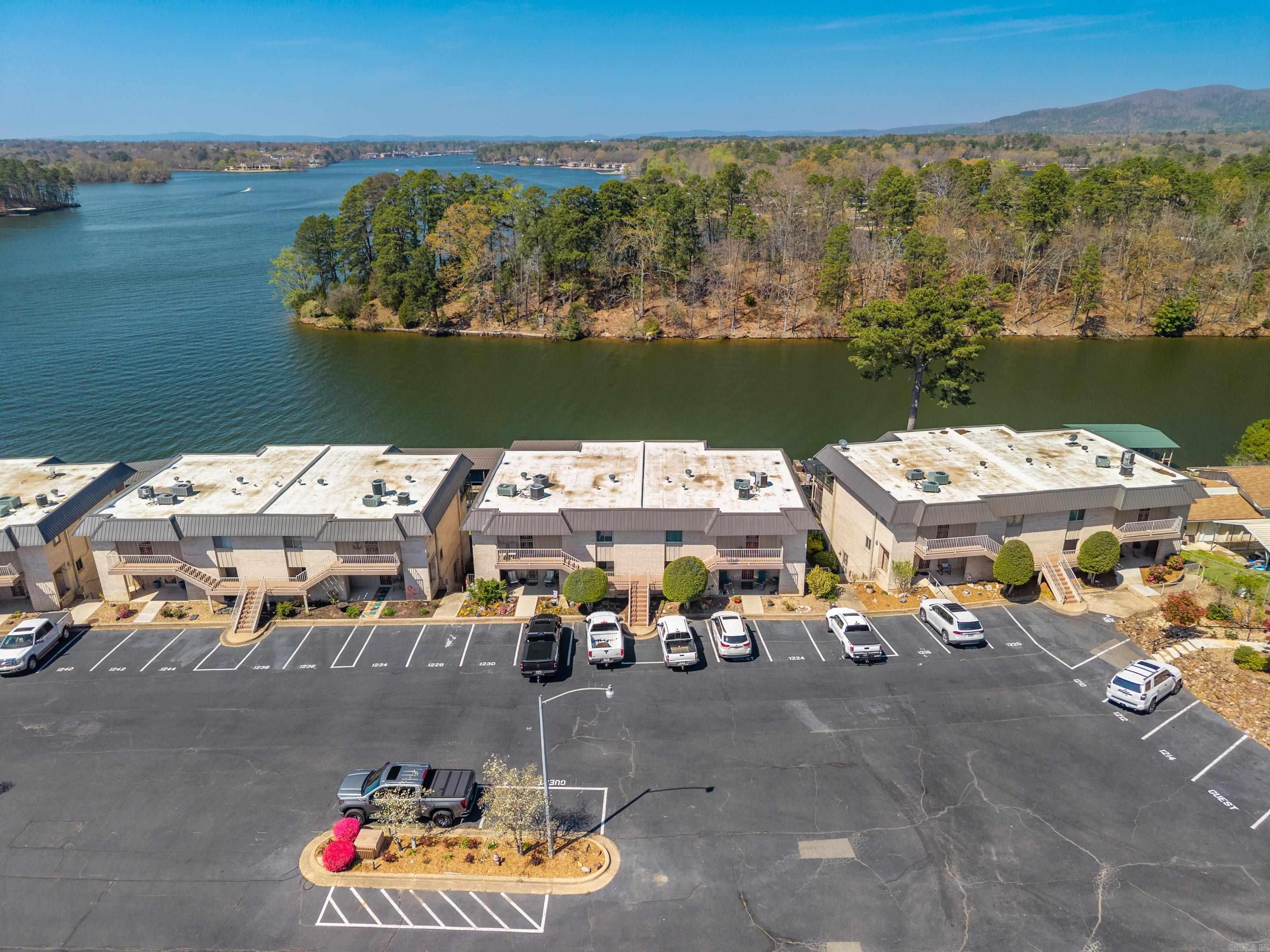 TWIN POINTS HPR - Residential