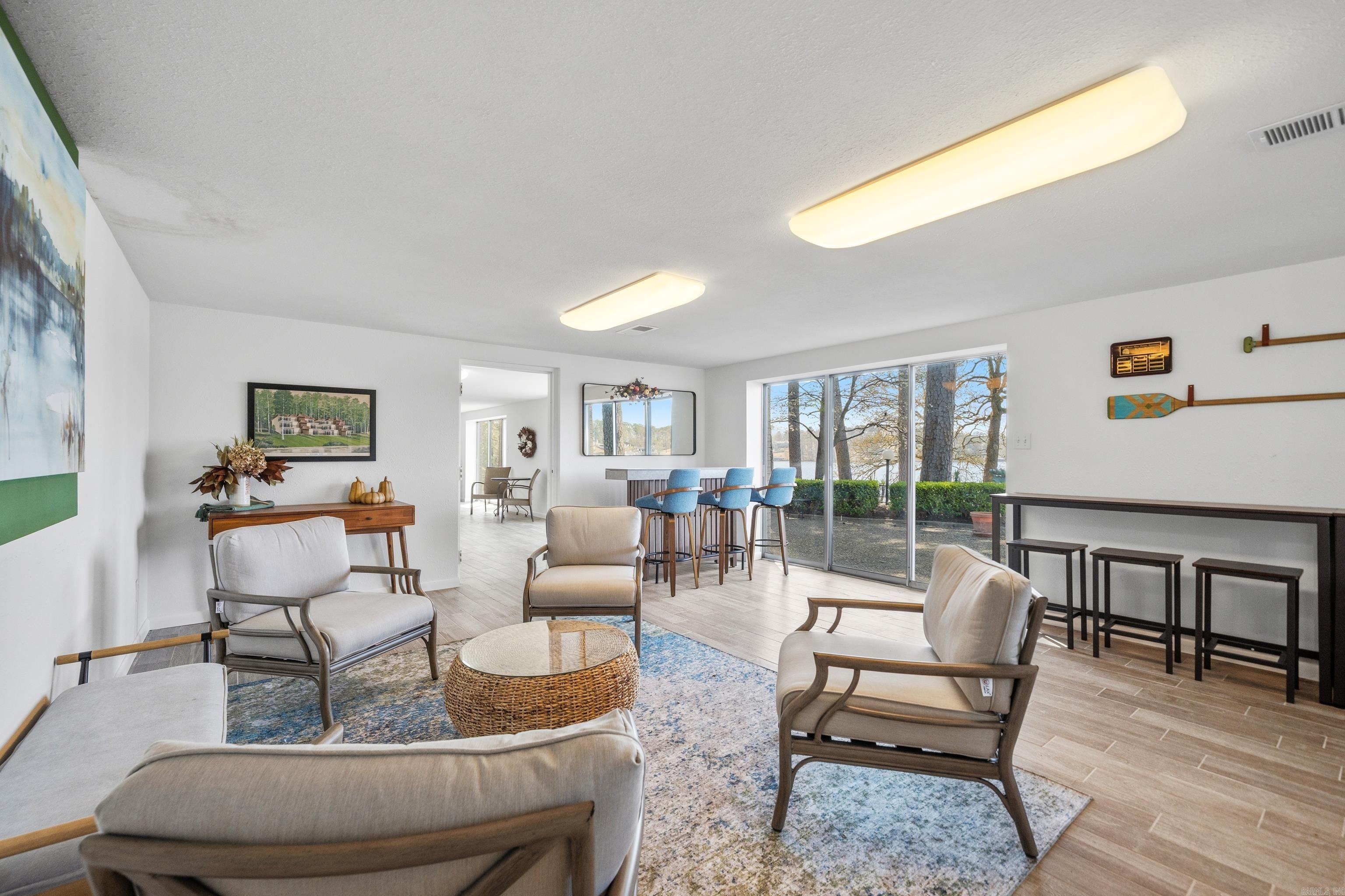 TWIN POINTS HPR - Residential