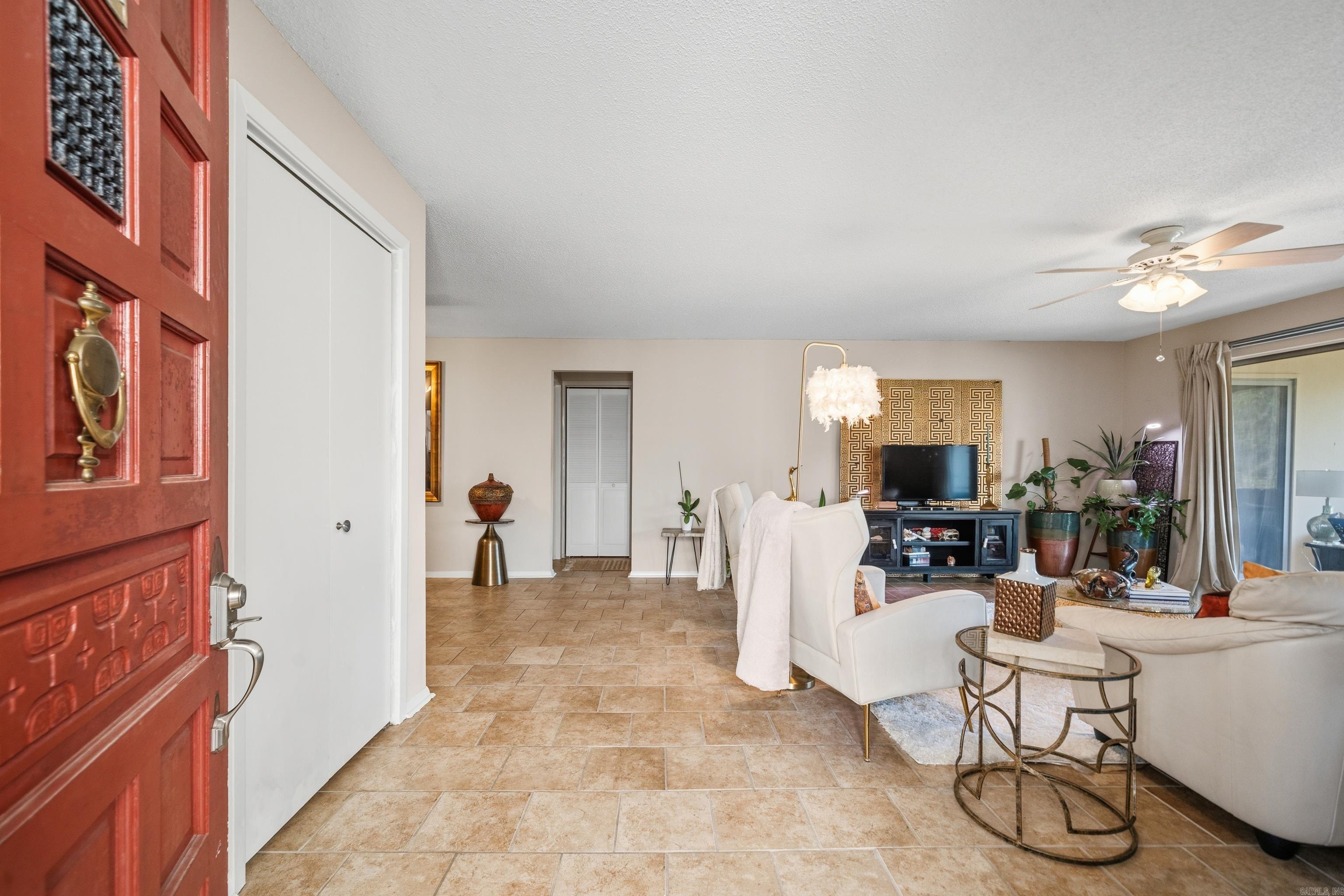 TWIN POINTS HPR - Residential