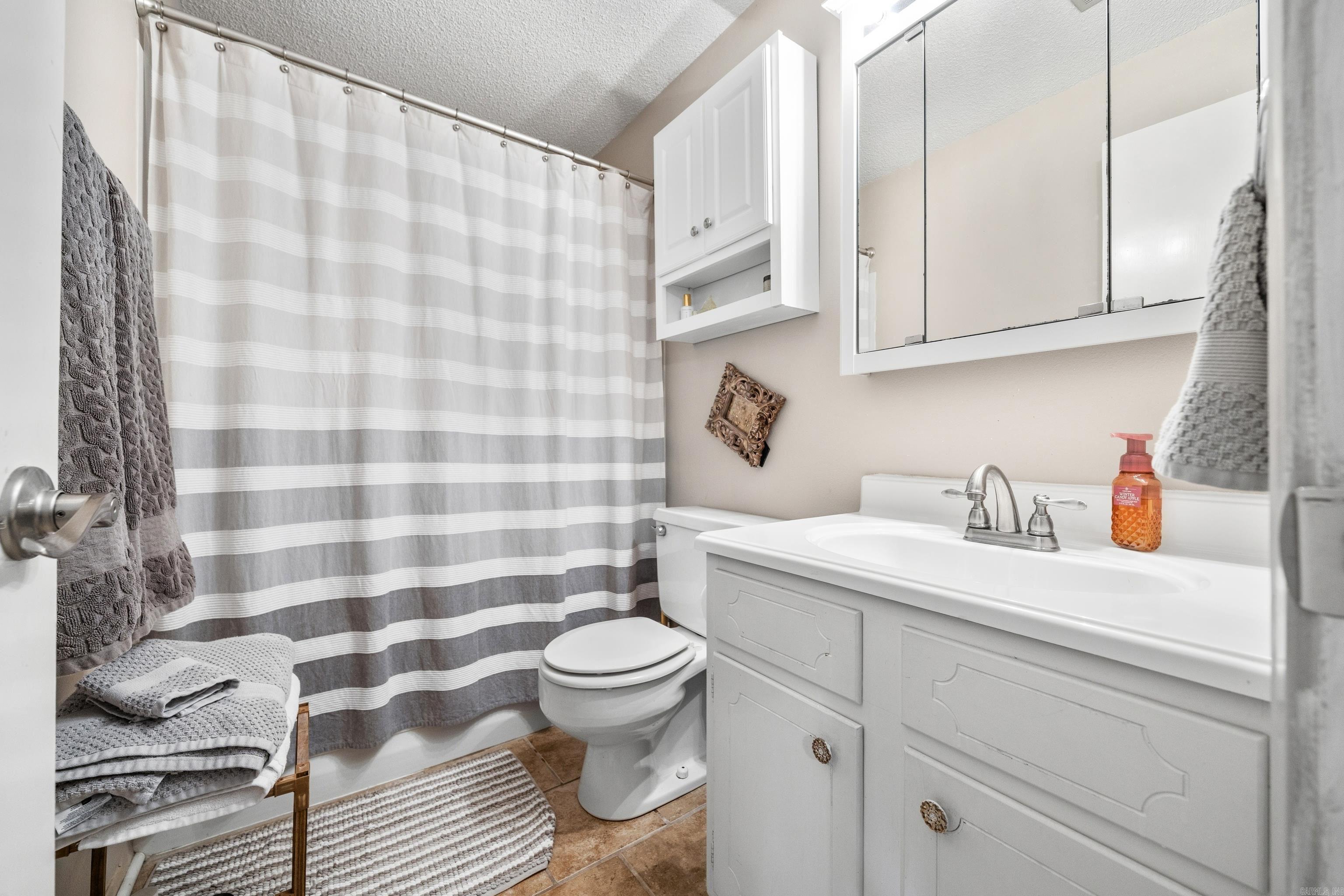 TWIN POINTS HPR - Residential