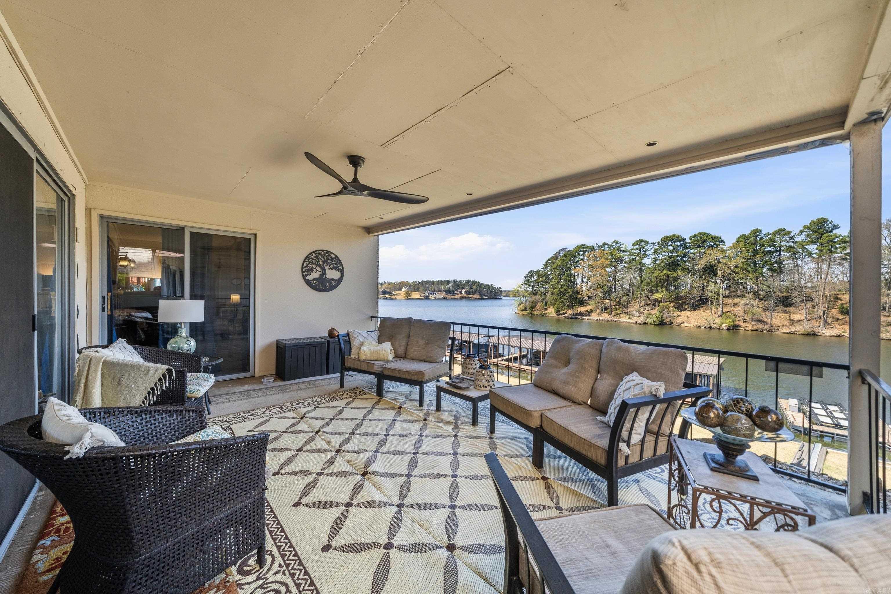 TWIN POINTS HPR - Residential