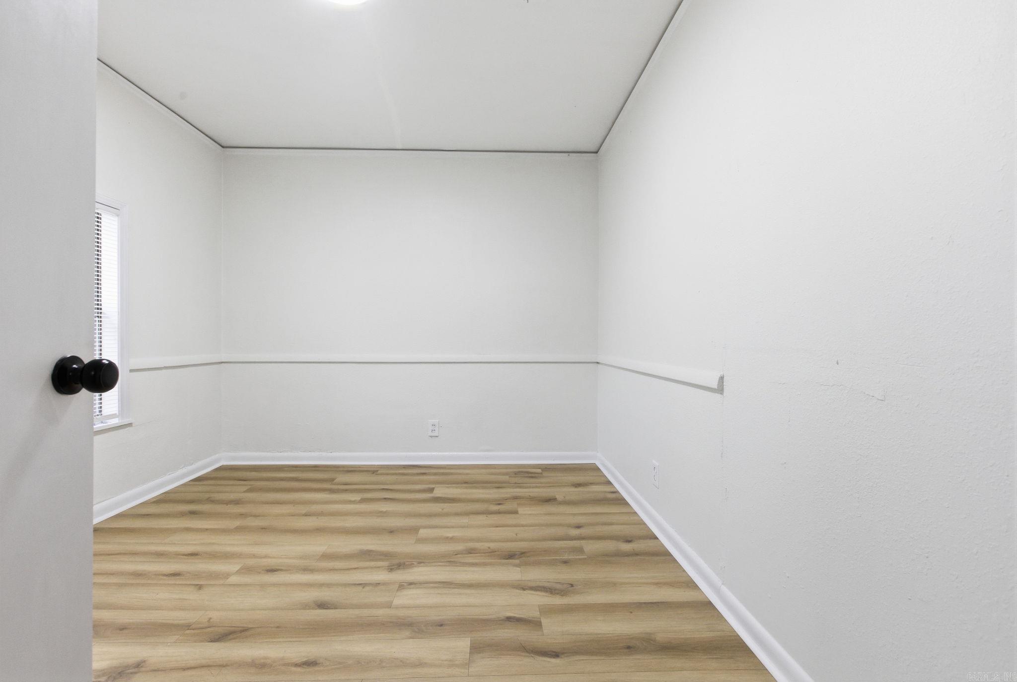 BRACKS - Residential