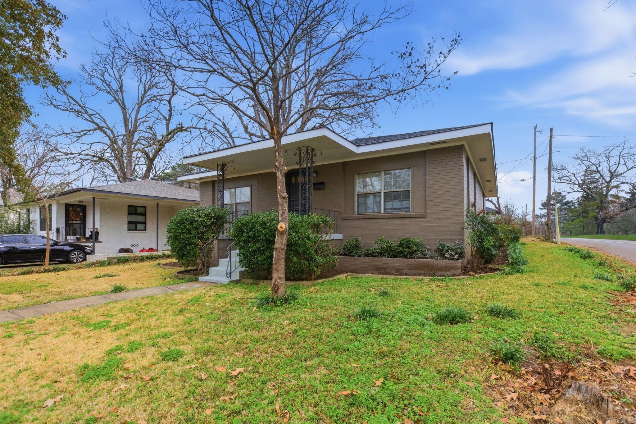 BRACKS - Residential