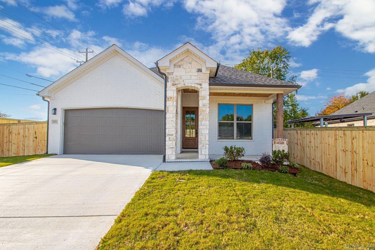 SPENCER CROSSING LLC - Residential