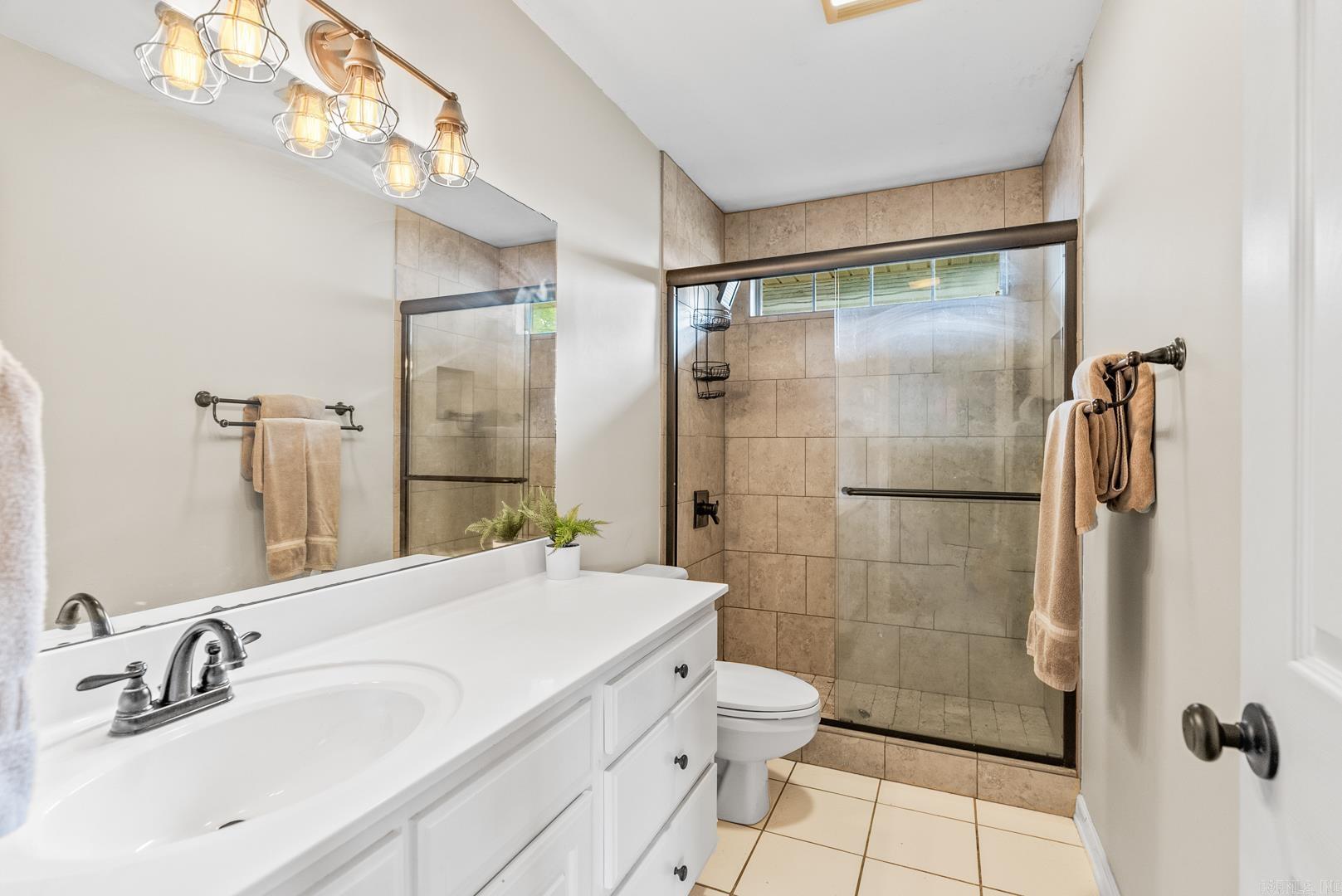 CHERRY CREEK ADDN - Residential