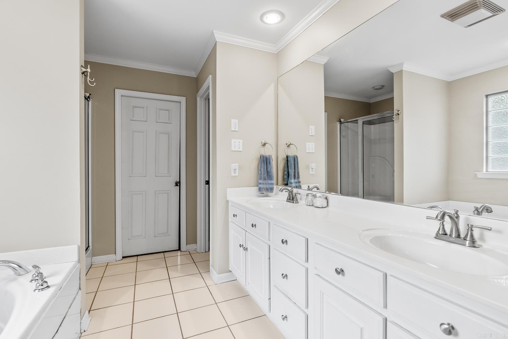 CHERRY CREEK ADDN - Residential