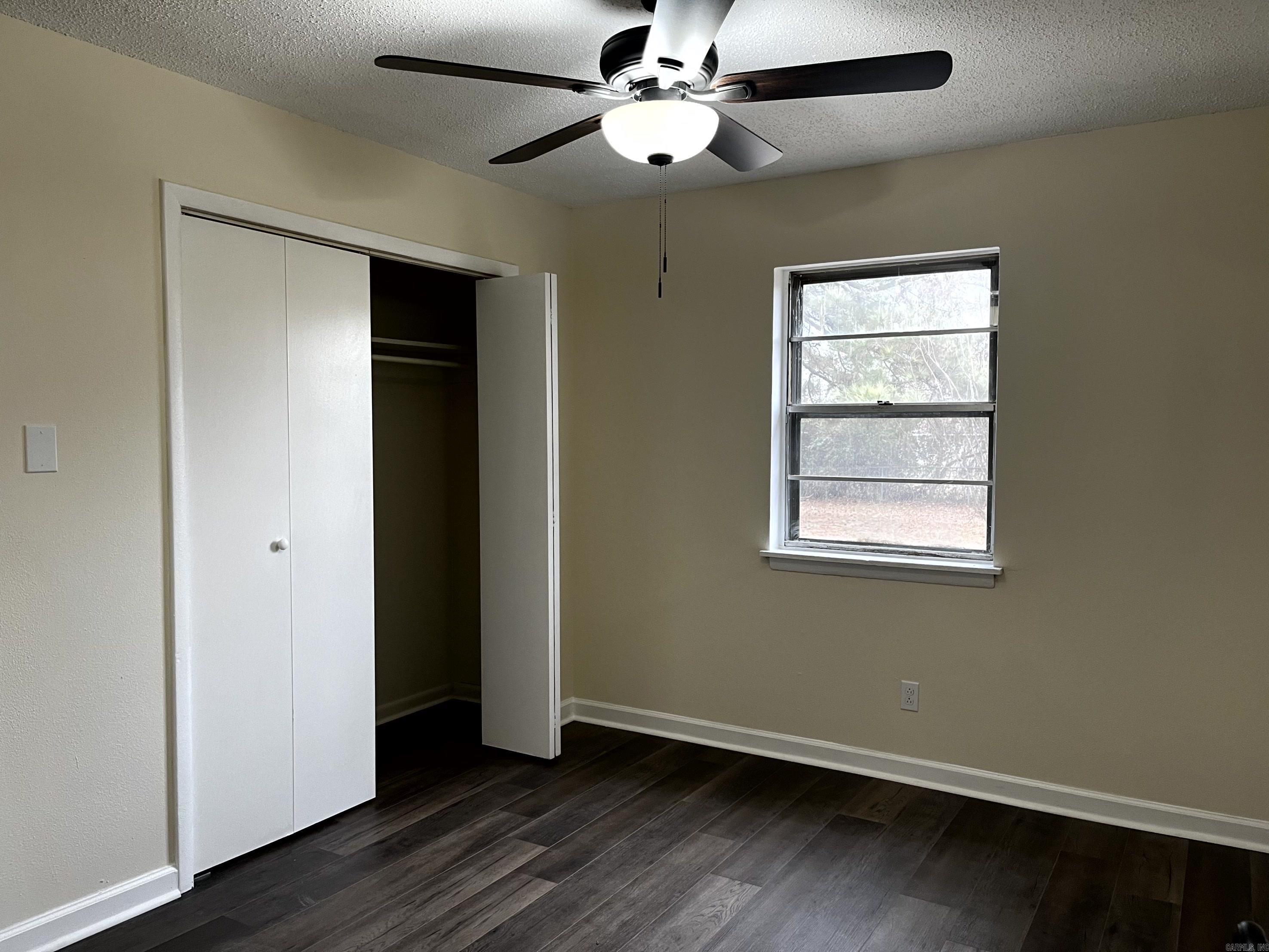 HICKMAN & MCCONNELL - Residential