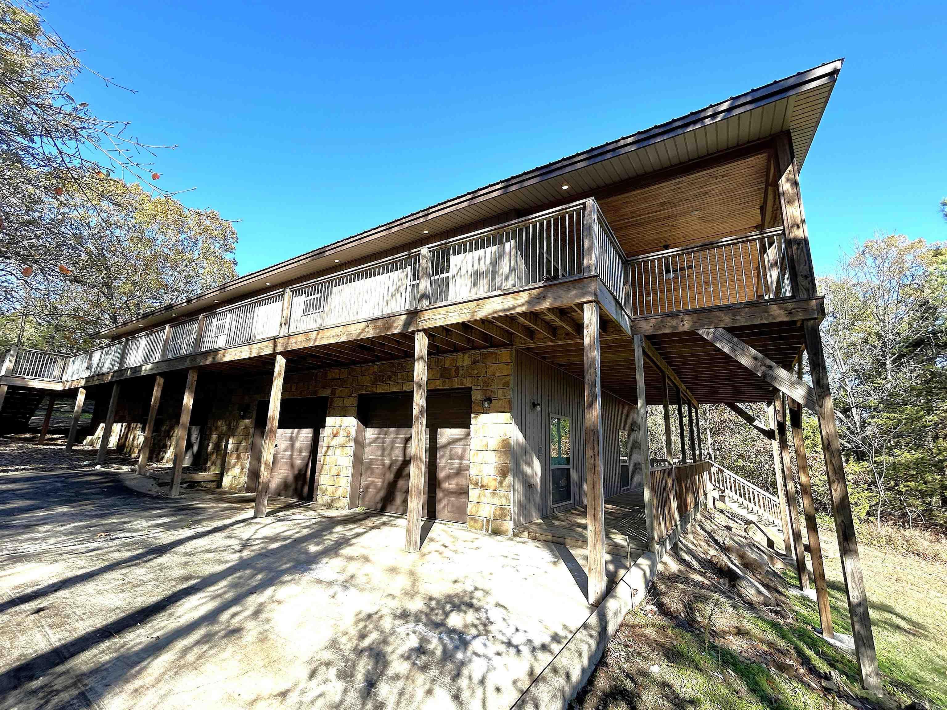 TORTOISE BAY - LAKE - Residential