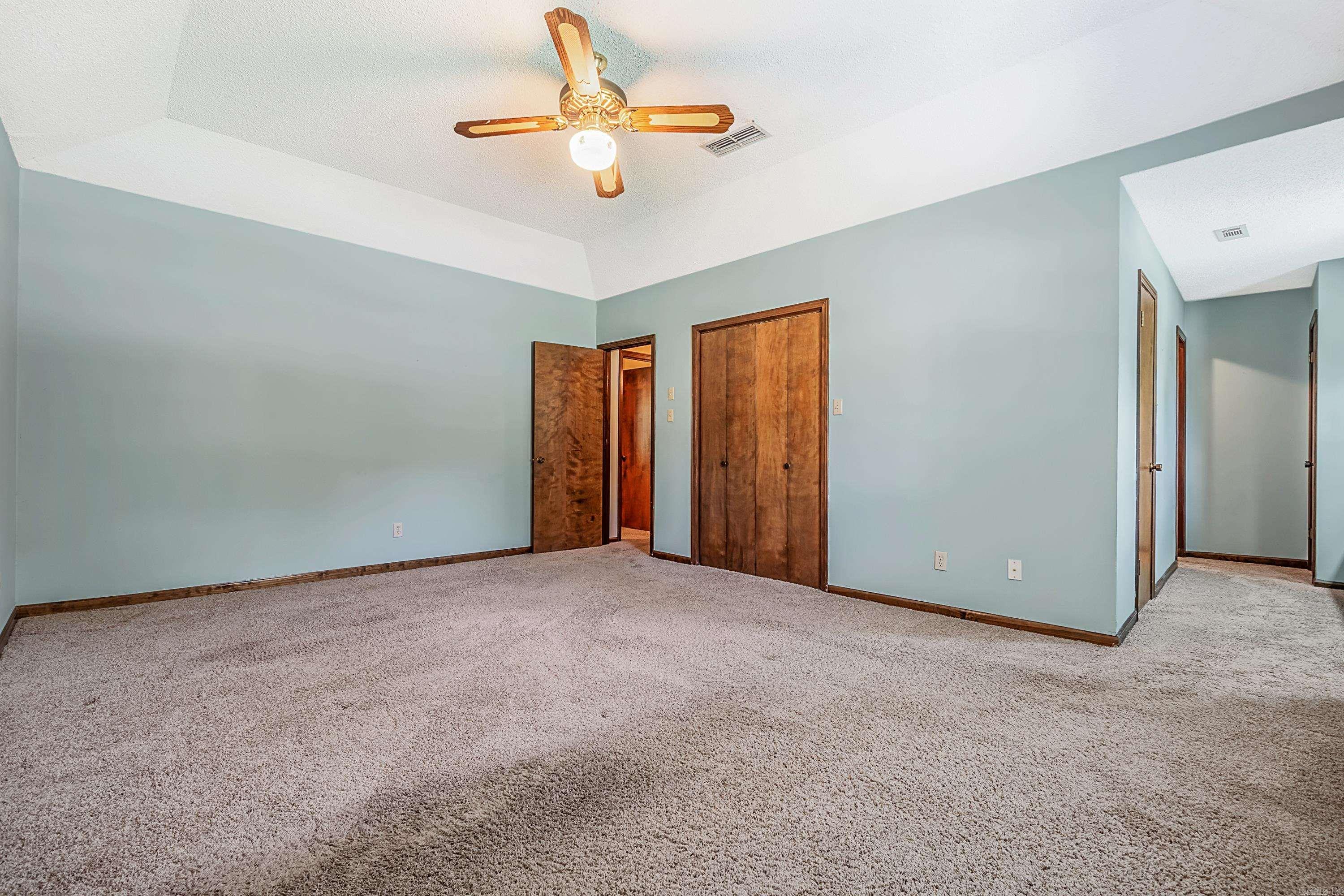 OVERBROOK - Residential