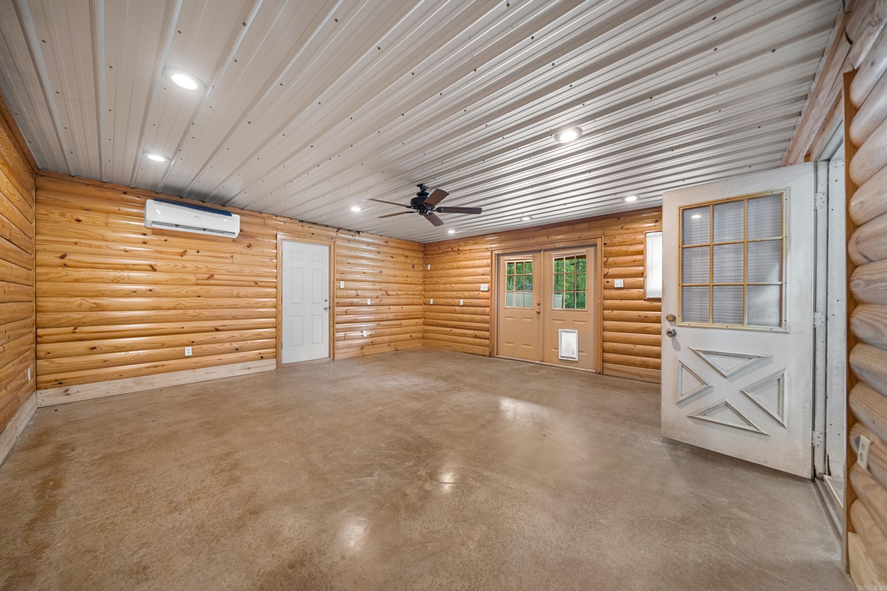 Gladland Acres #1 - Residential