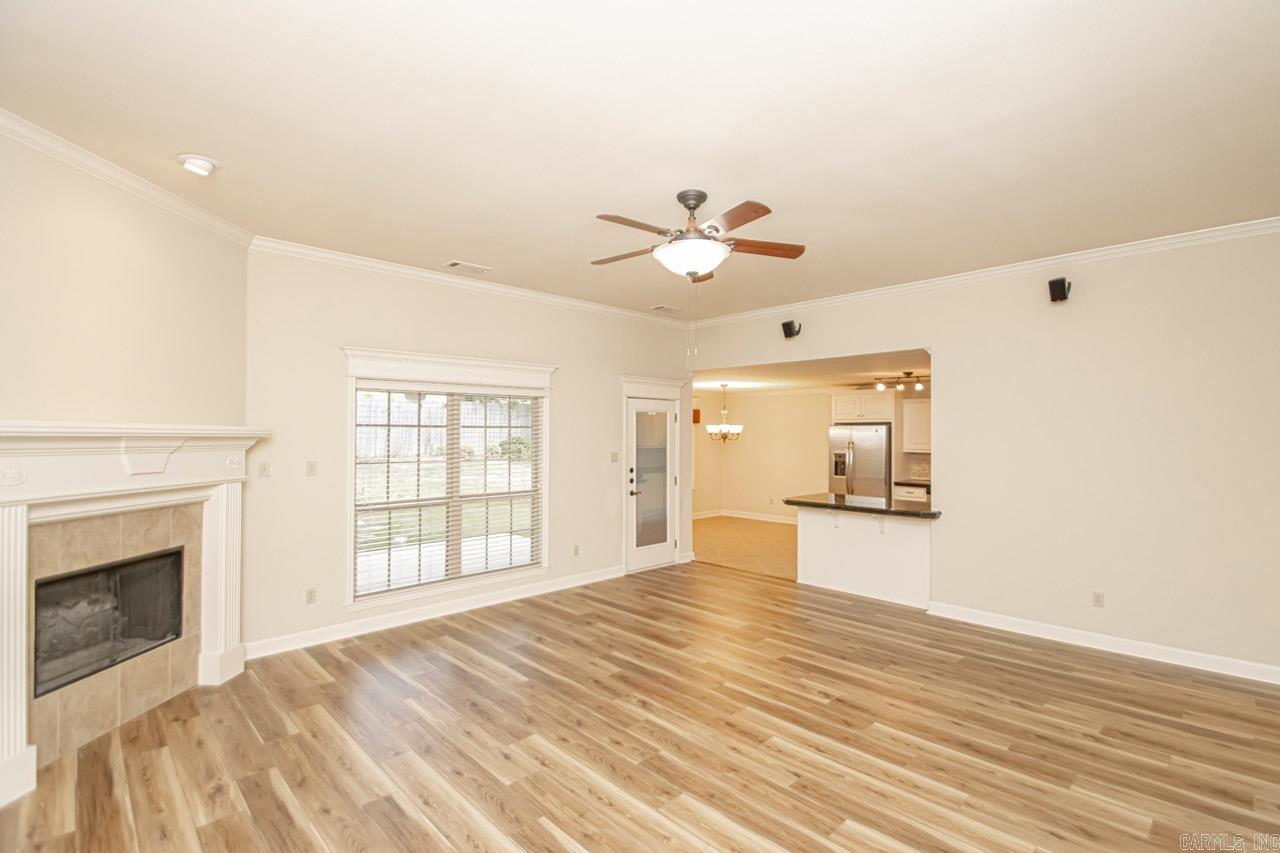 EAGLE POINT - Residential