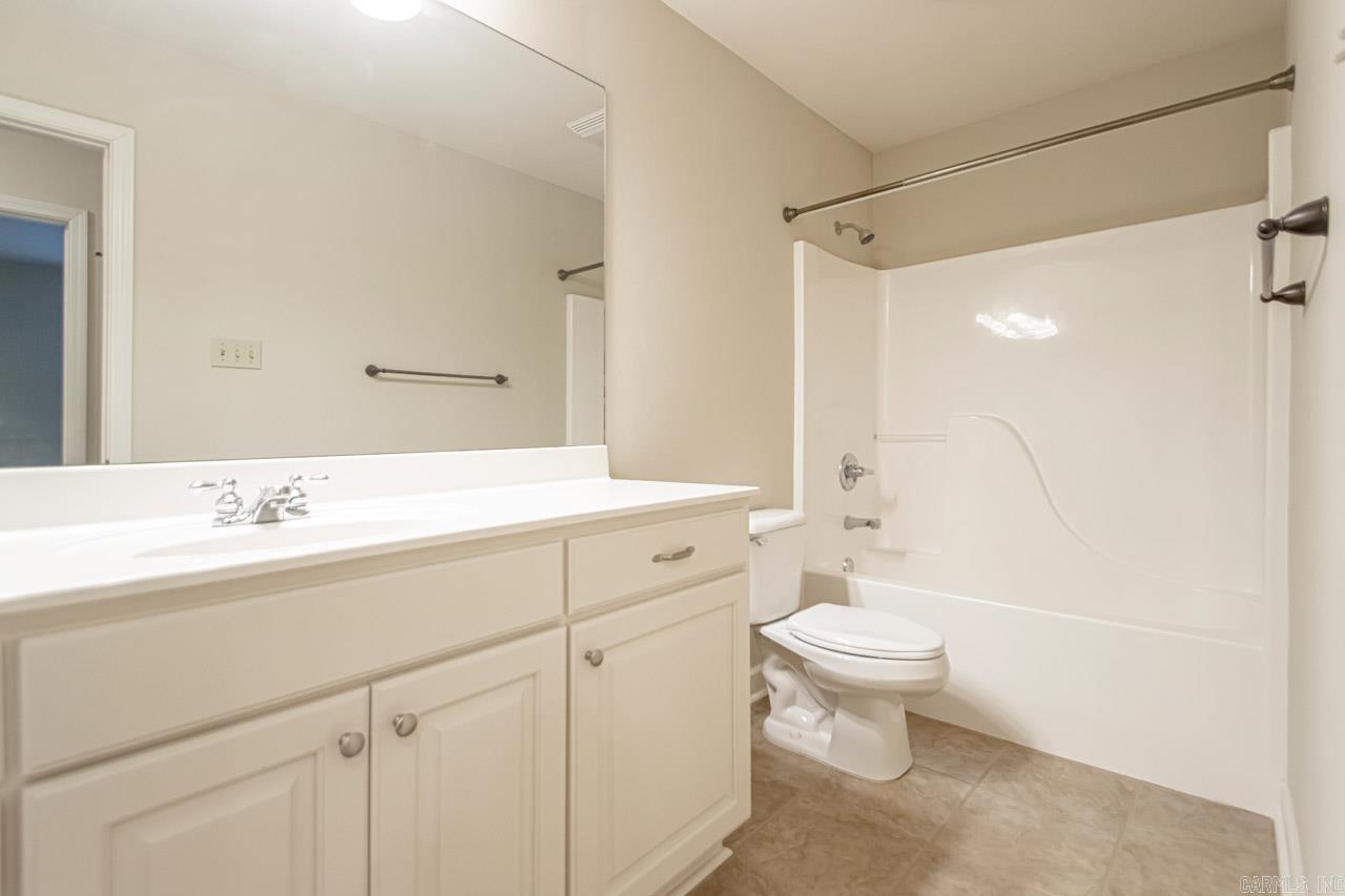 EAGLE POINT - Residential