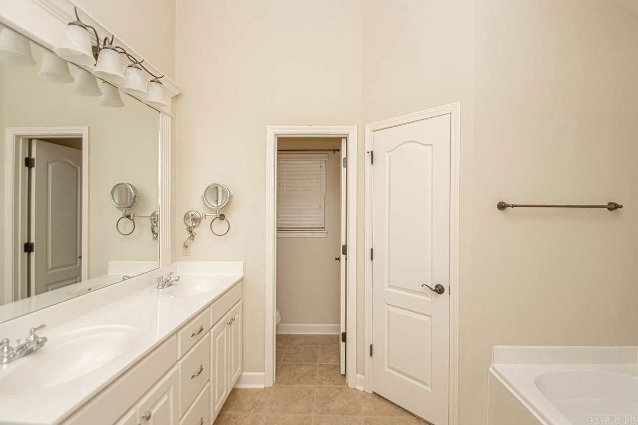 EAGLE POINT - Residential